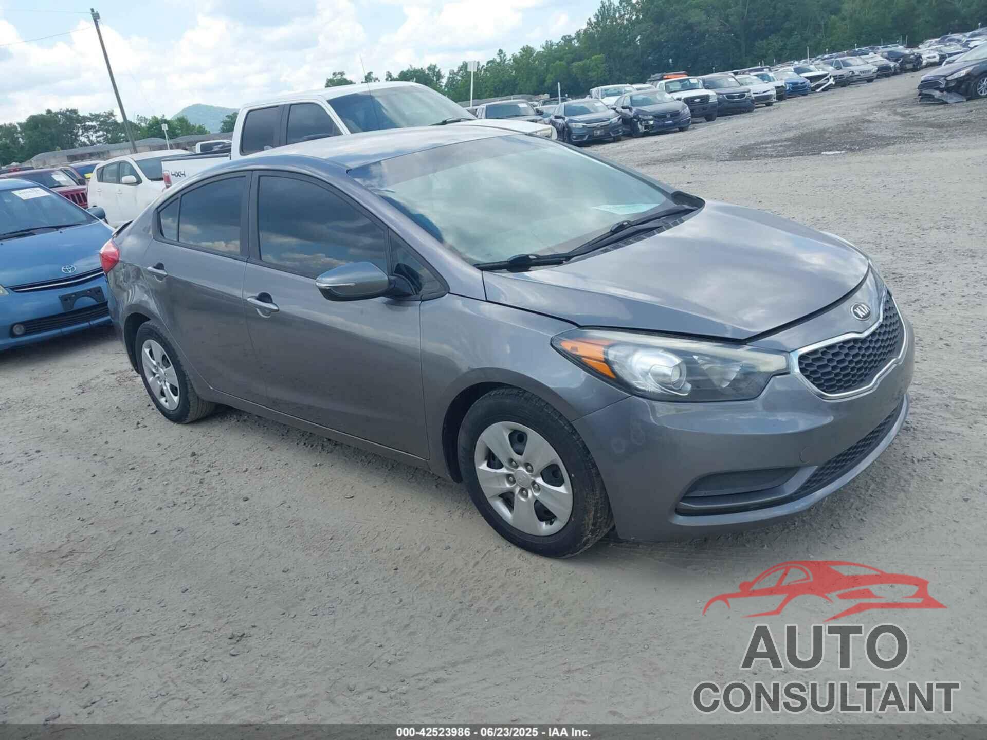 KIA FORTE 2016 - KNAFX4A68G5554073