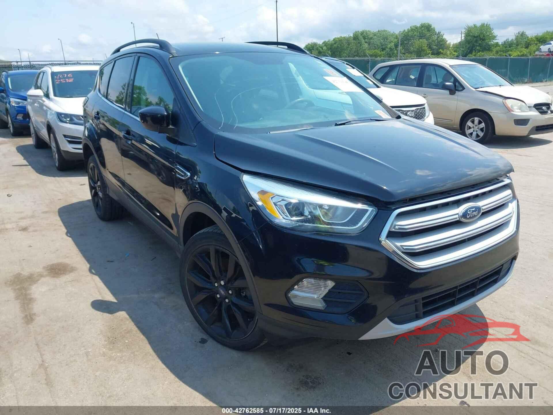 FORD ESCAPE 2018 - 1FMCU9HD4JUB30852