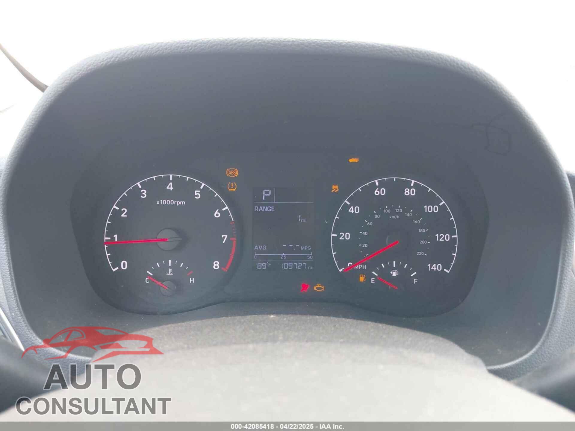 HYUNDAI ACCENT 2018 - 3KPC24A35JE020888
