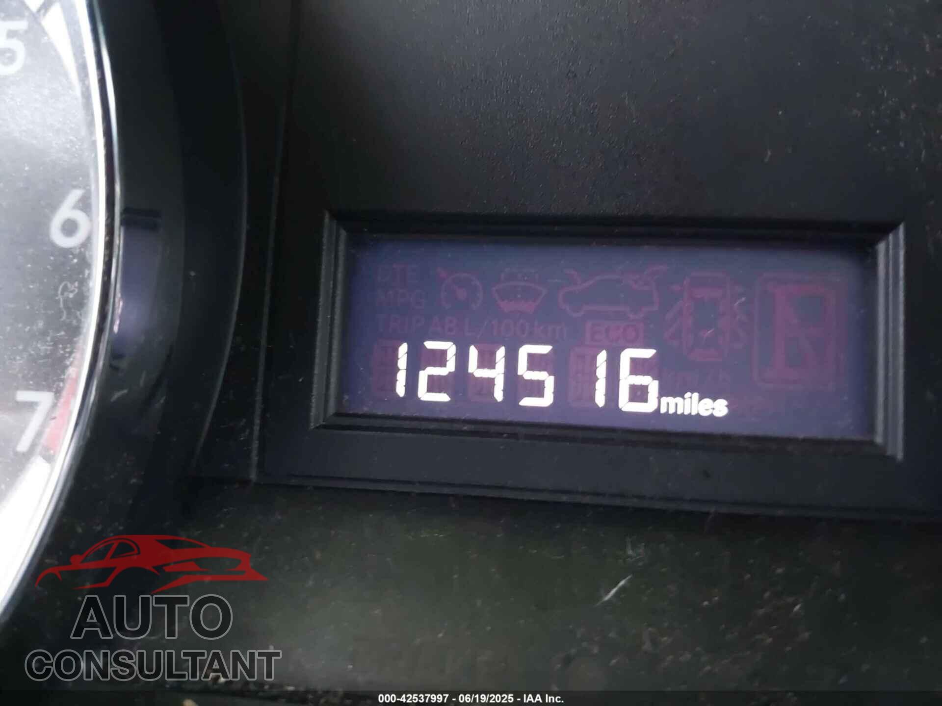 DODGE GRAND CARAVAN 2011 - 2D4RN3DG7BR752520