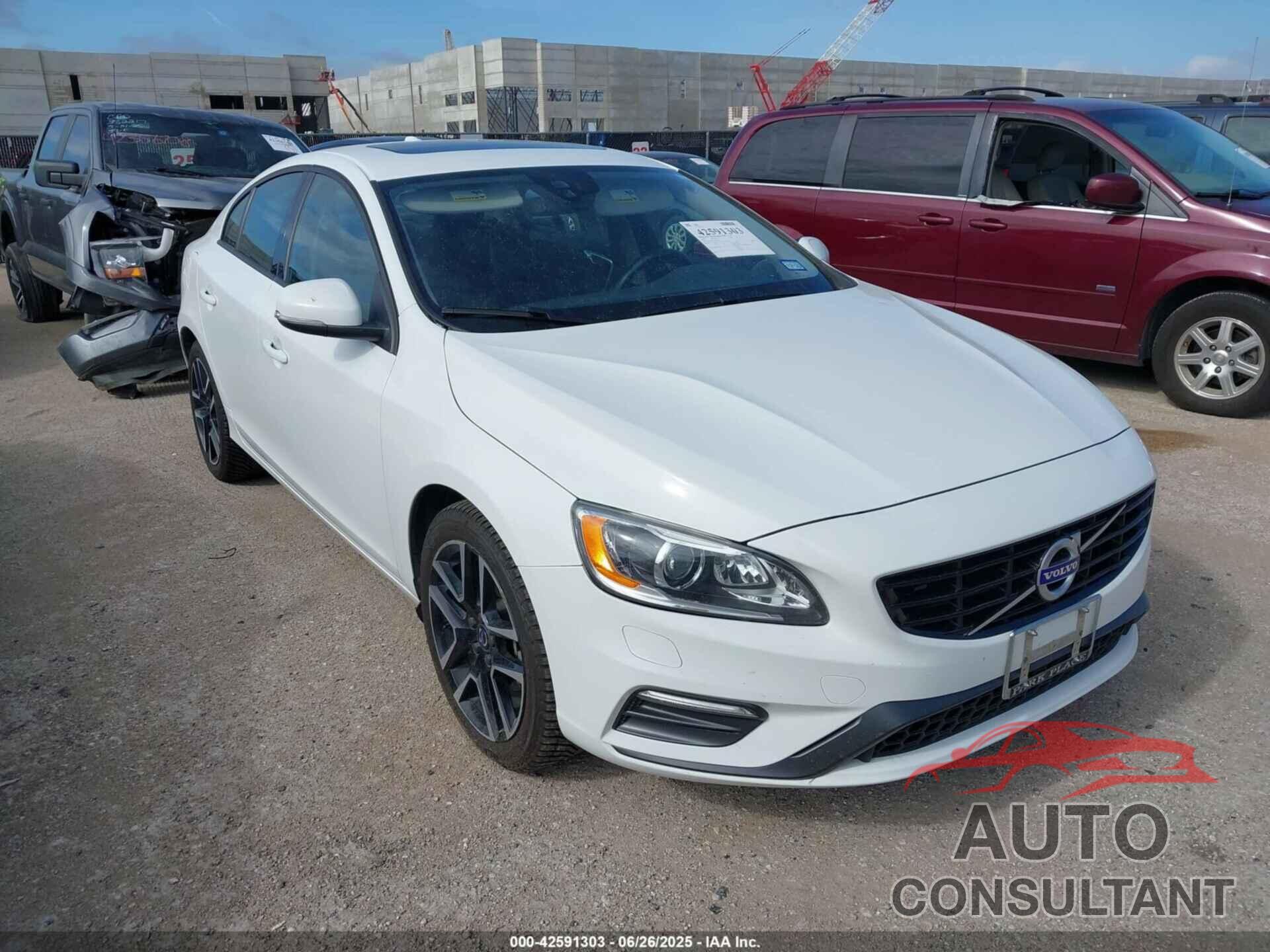 VOLVO S60 2017 - YV126MFL6H2421473