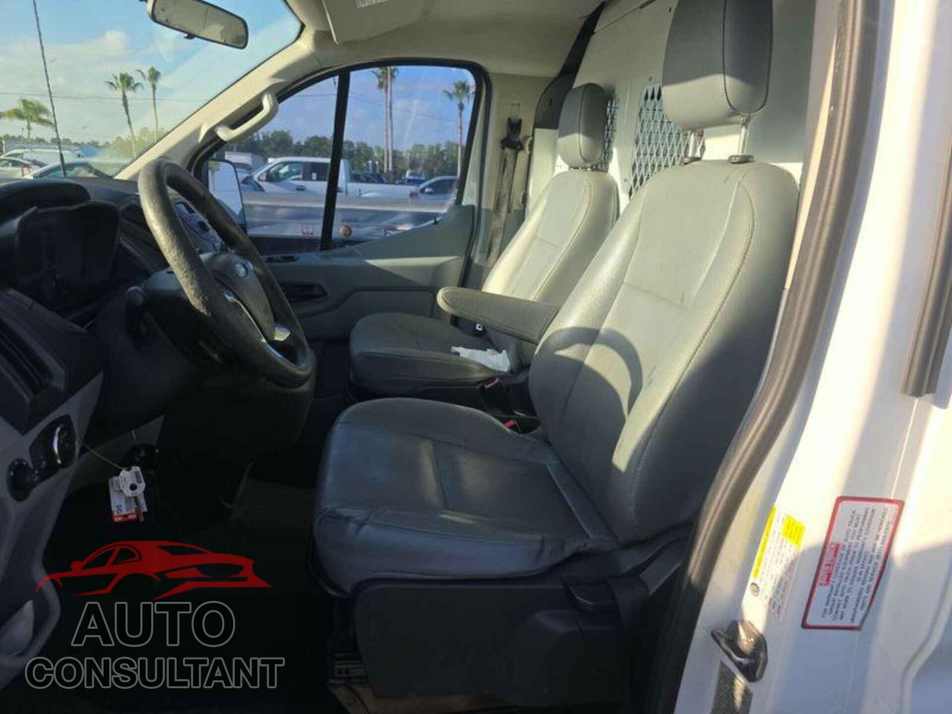 FORD TRANSIT 2015 - 1FTNE2YM2FKA84765