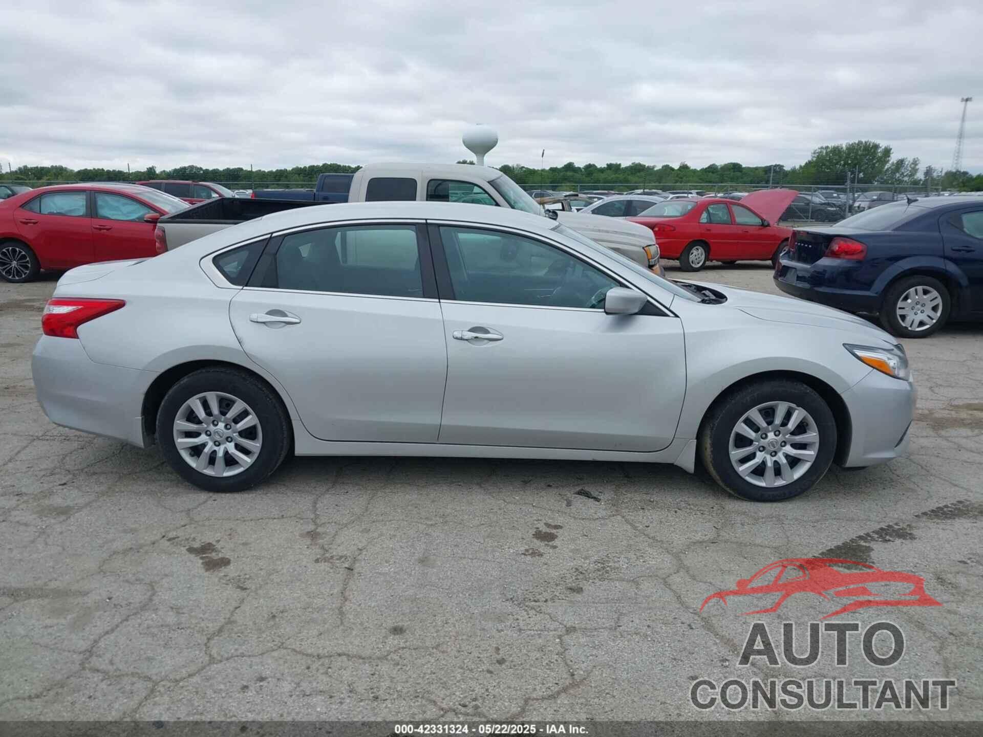 NISSAN ALTIMA 2017 - 1N4AL3AP9HC476384