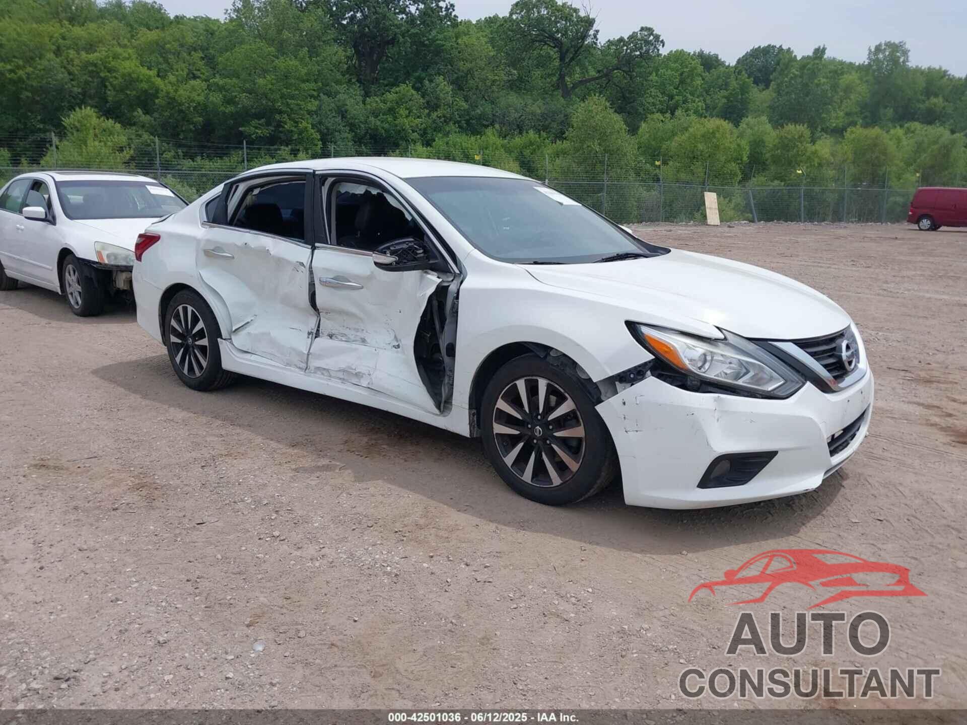 NISSAN ALTIMA 2018 - 1N4AL3AP0JC173158