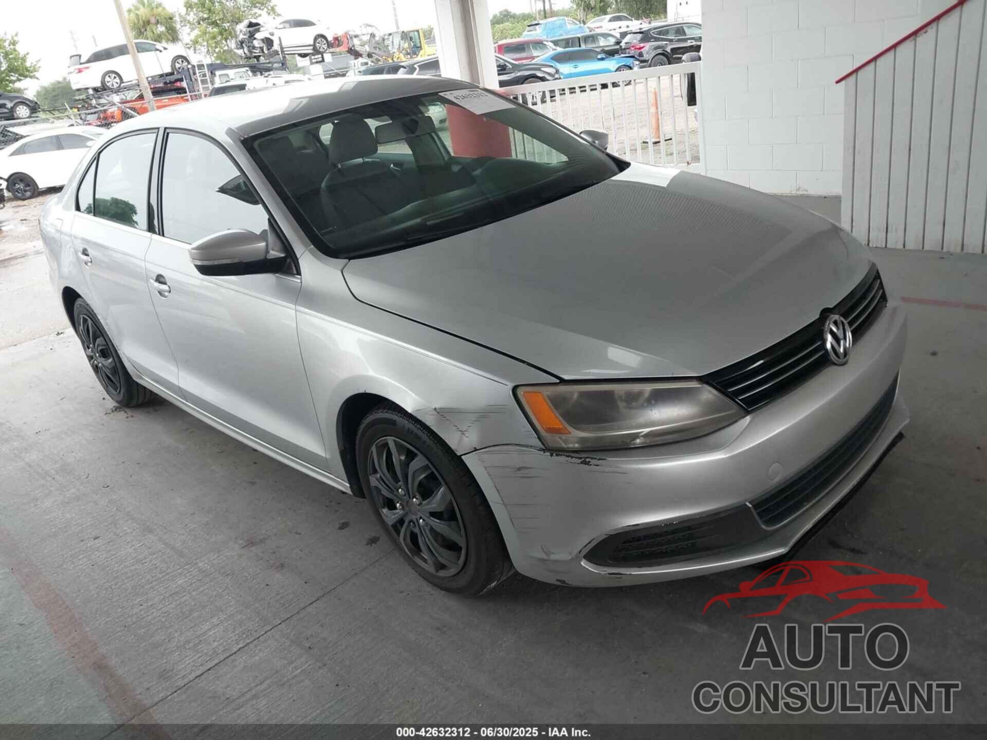 VOLKSWAGEN JETTA 2013 - 3VWDP7AJ6DM413781