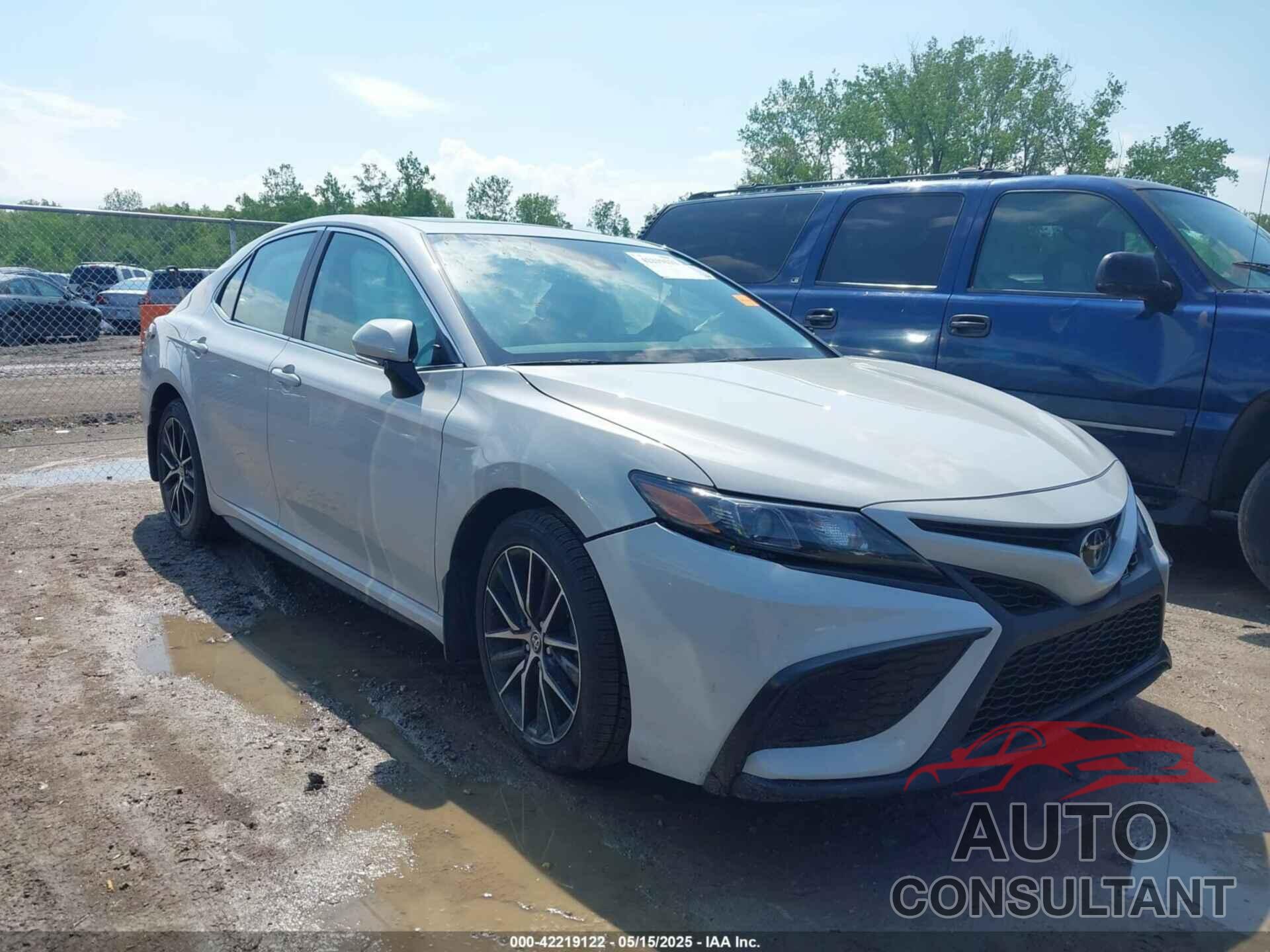 TOYOTA CAMRY 2024 - 4T1G11BKXRU126304