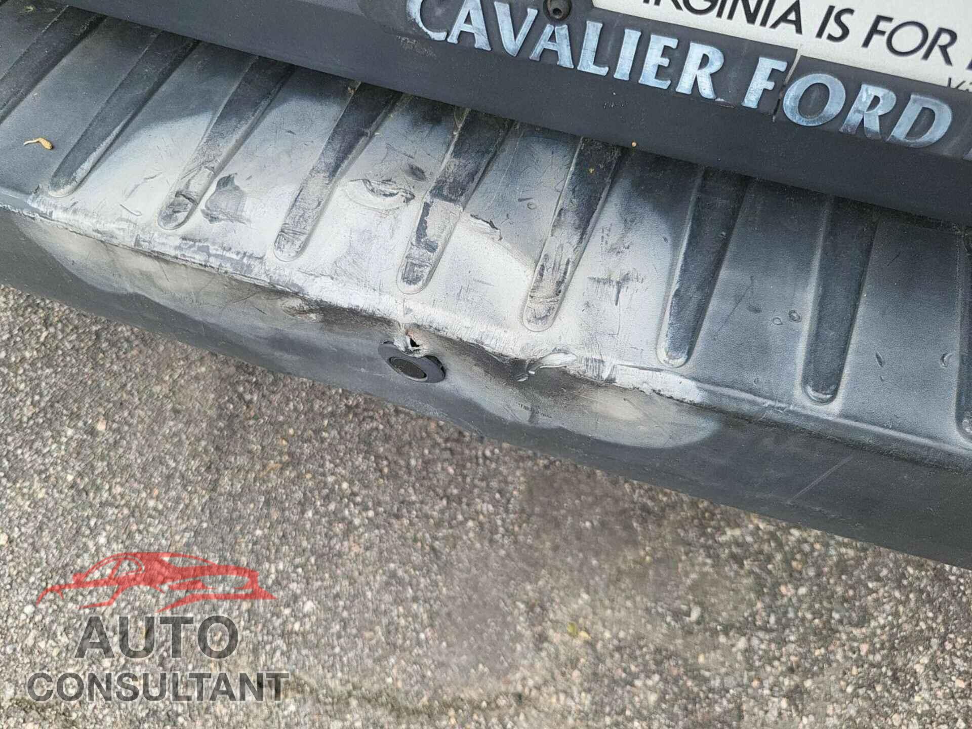 FORD TRANSIT 2018 - 1FTYR2CM4JKA00639