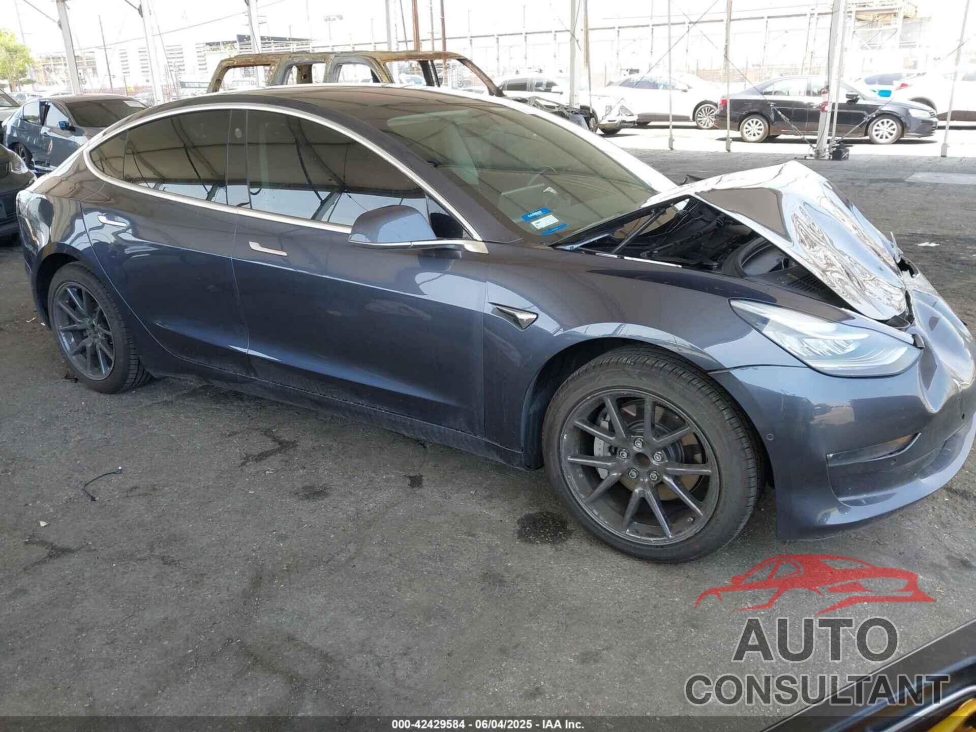 TESLA MODEL 3 2018 - 5YJ3E1EA7JF021792