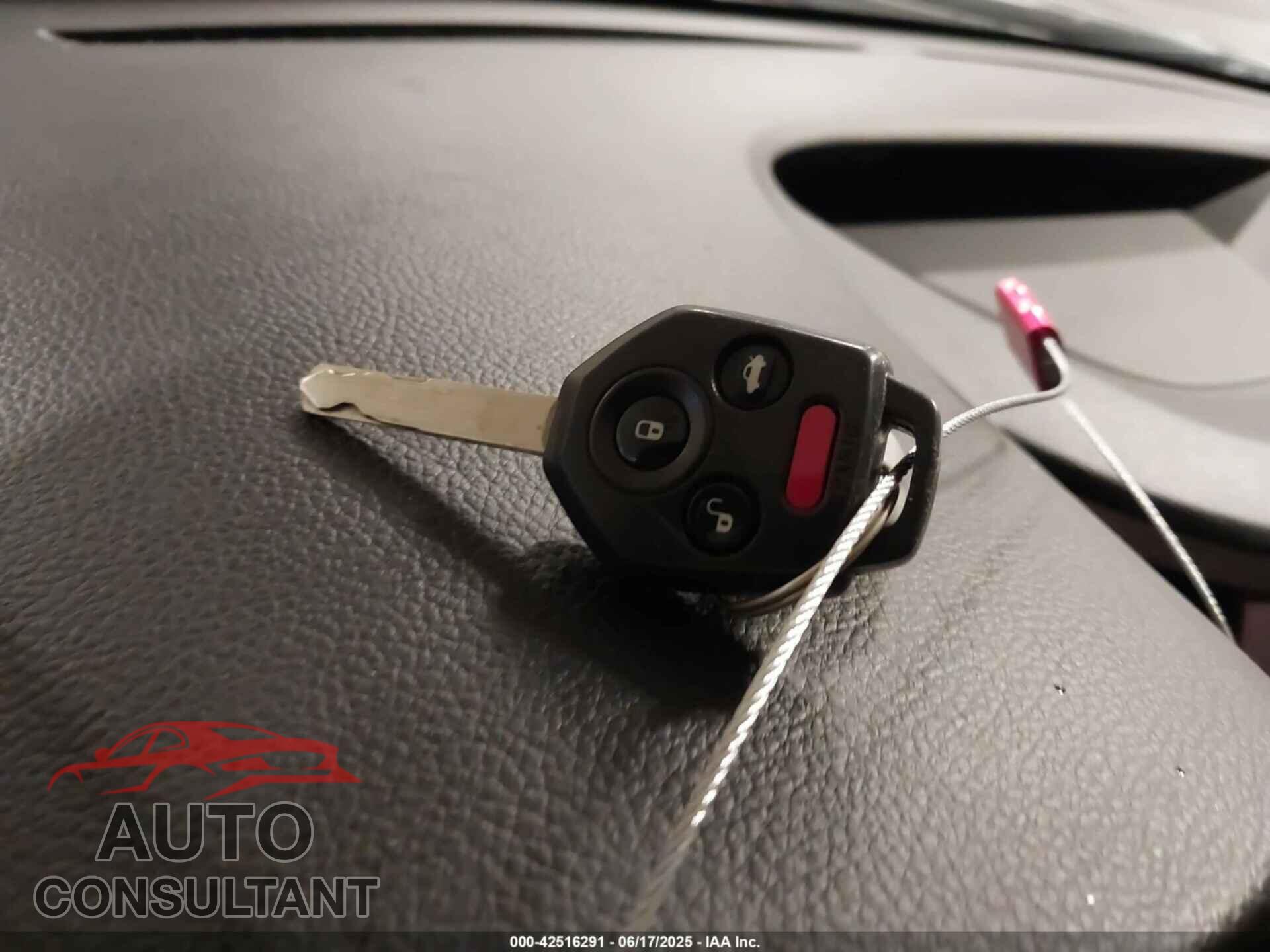 SUBARU OUTBACK 2014 - 4S4BRCCC8E3220140