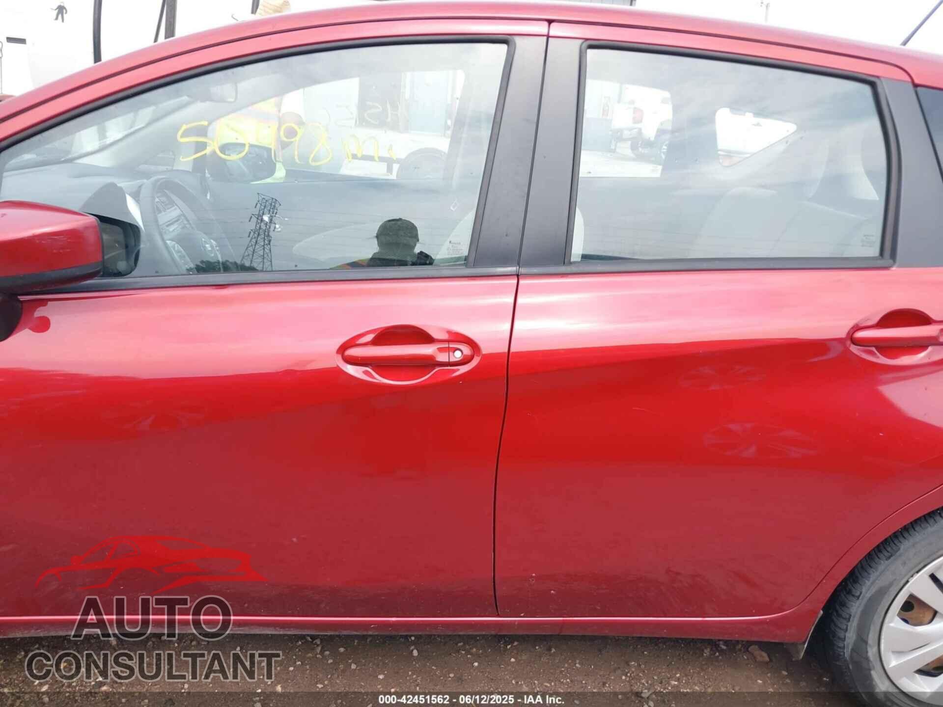 NISSAN VERSA NOTE 2017 - 3N1CE2CP8HL375512