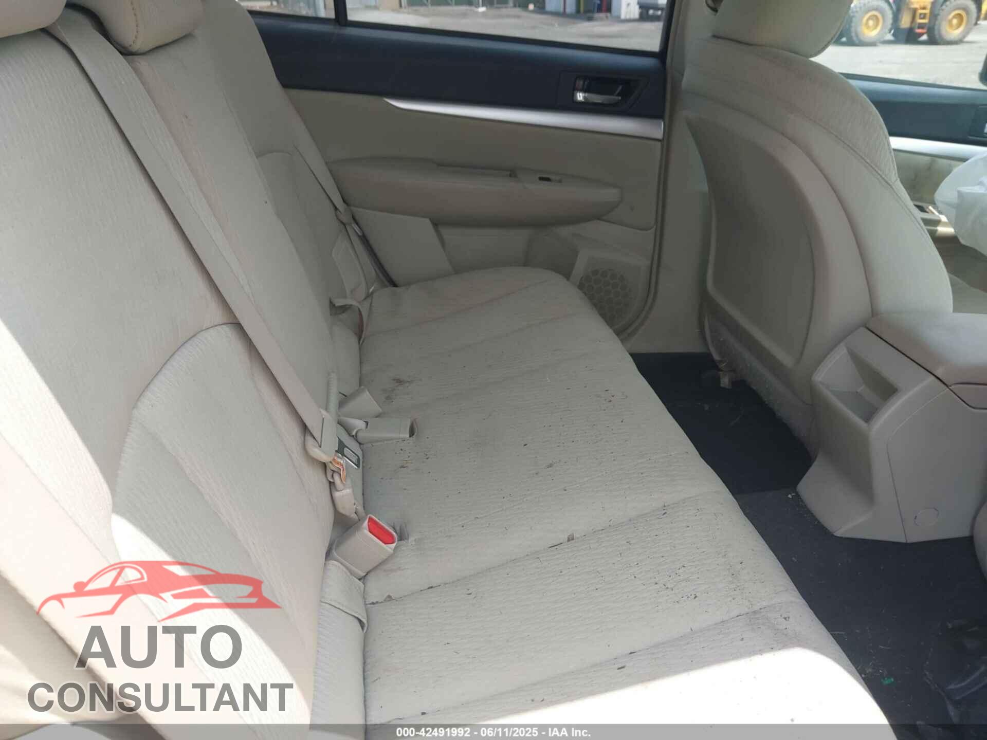 SUBARU OUTBACK 2011 - 4S4BRBBC7B3370098