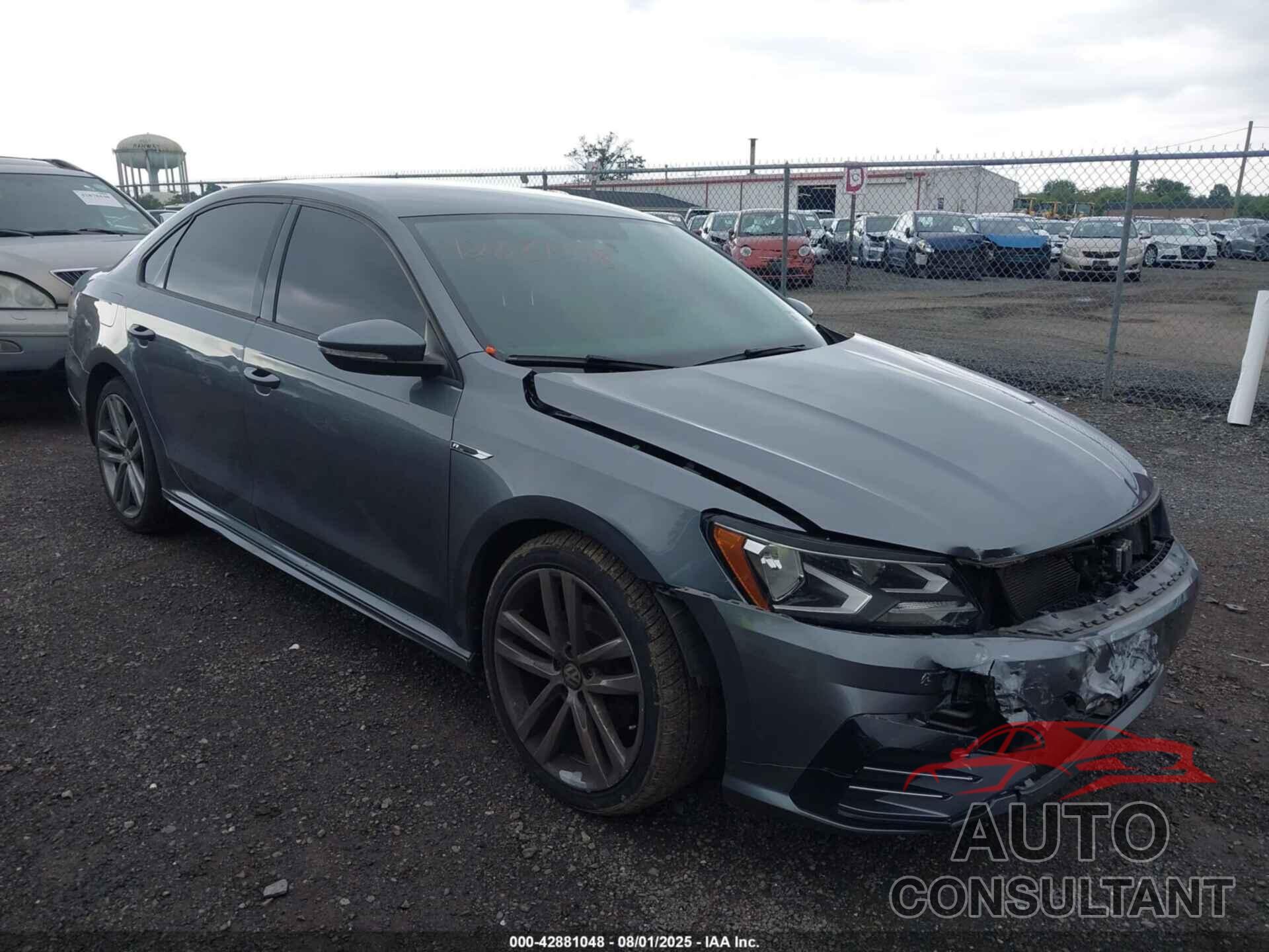 VOLKSWAGEN PASSAT 2018 - 1VWAA7A34JC033356