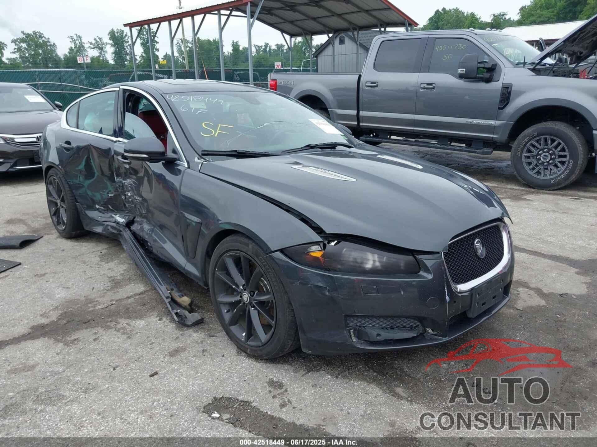 JAGUAR XF 2012 - SAJWA0HB3CLS54917
