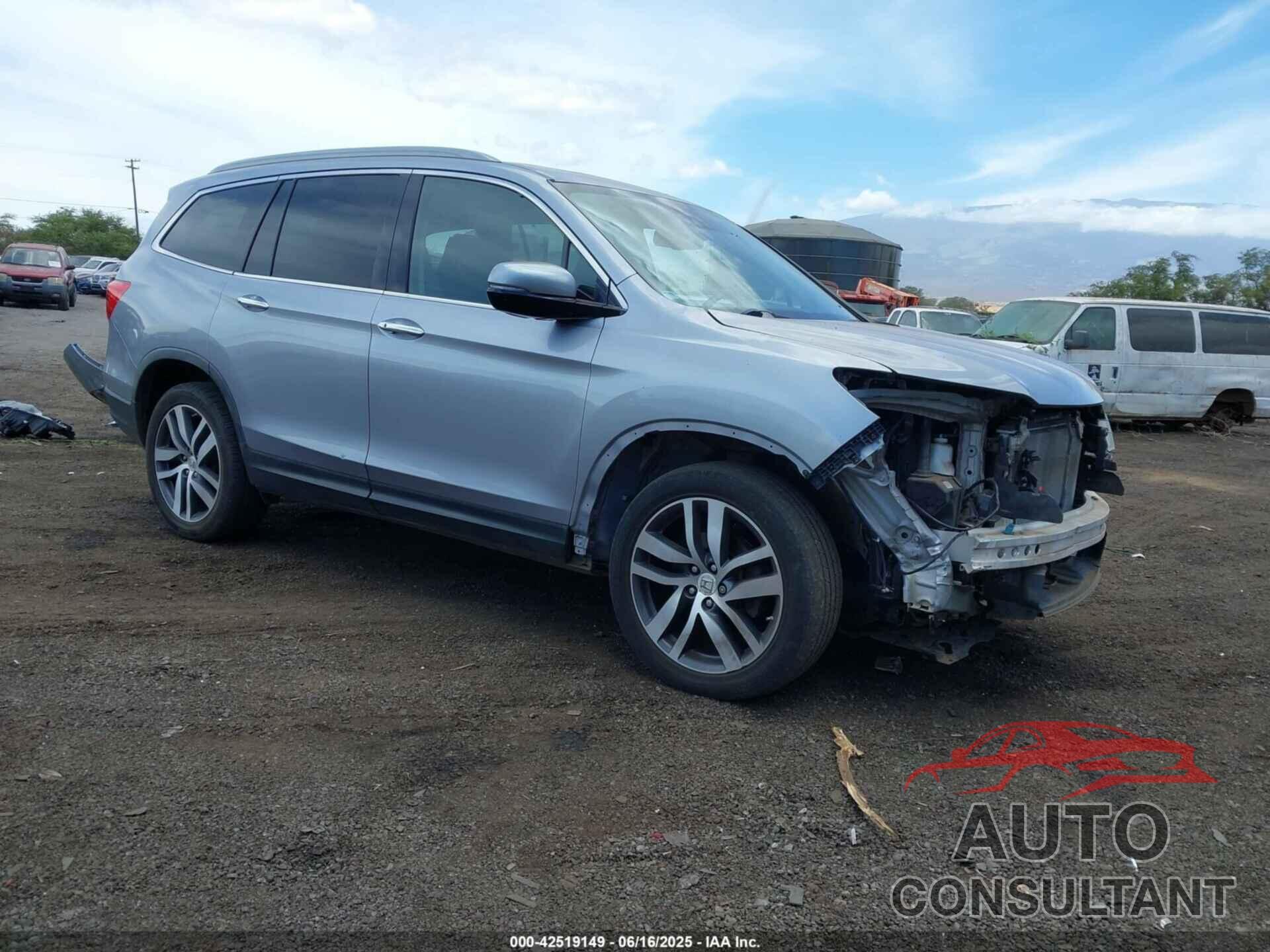 HONDA PILOT 2017 - 5FNYF6H00HB082088