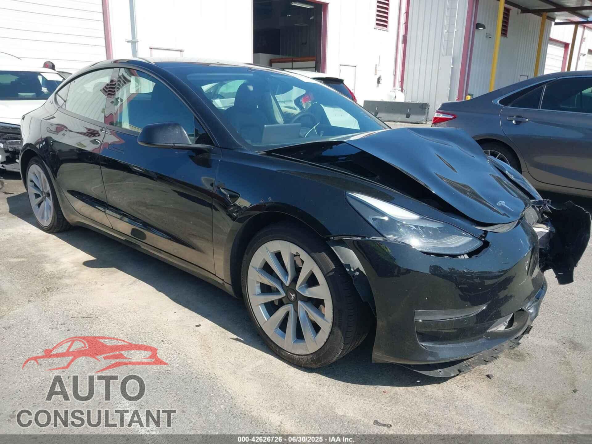 TESLA MODEL 3 2021 - 5YJ3E1EA0MF067226
