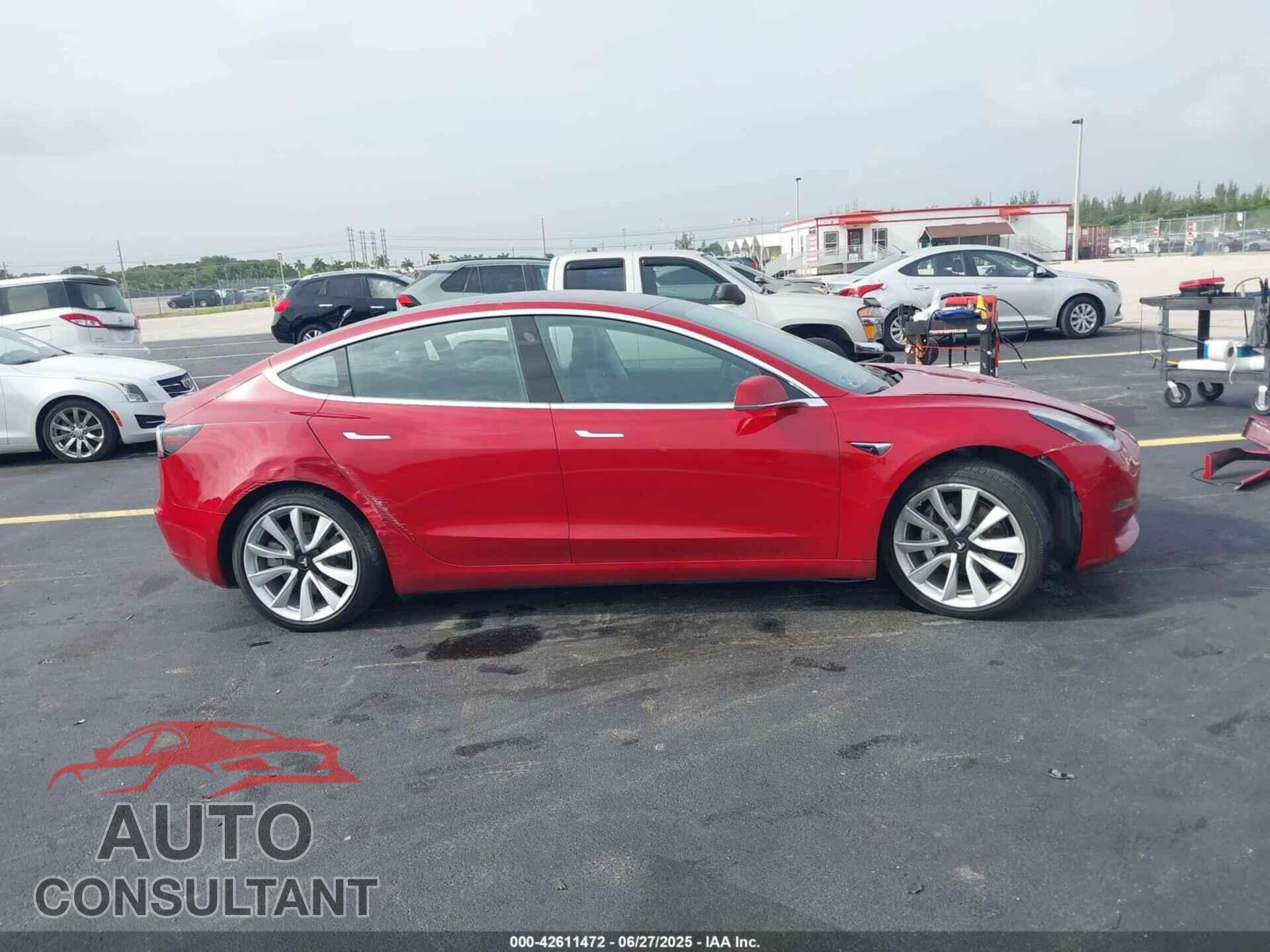 TESLA MODEL 3 2018 - 5YJ3E1EA7JF061483