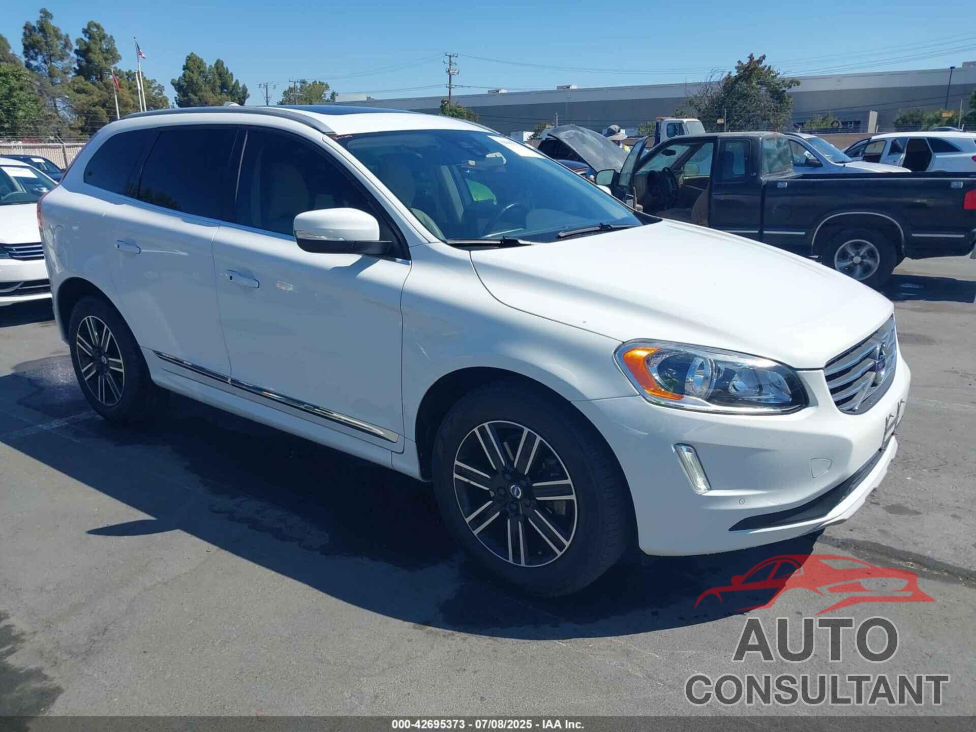 VOLVO XC60 2016 - YV440MDK4G2847071