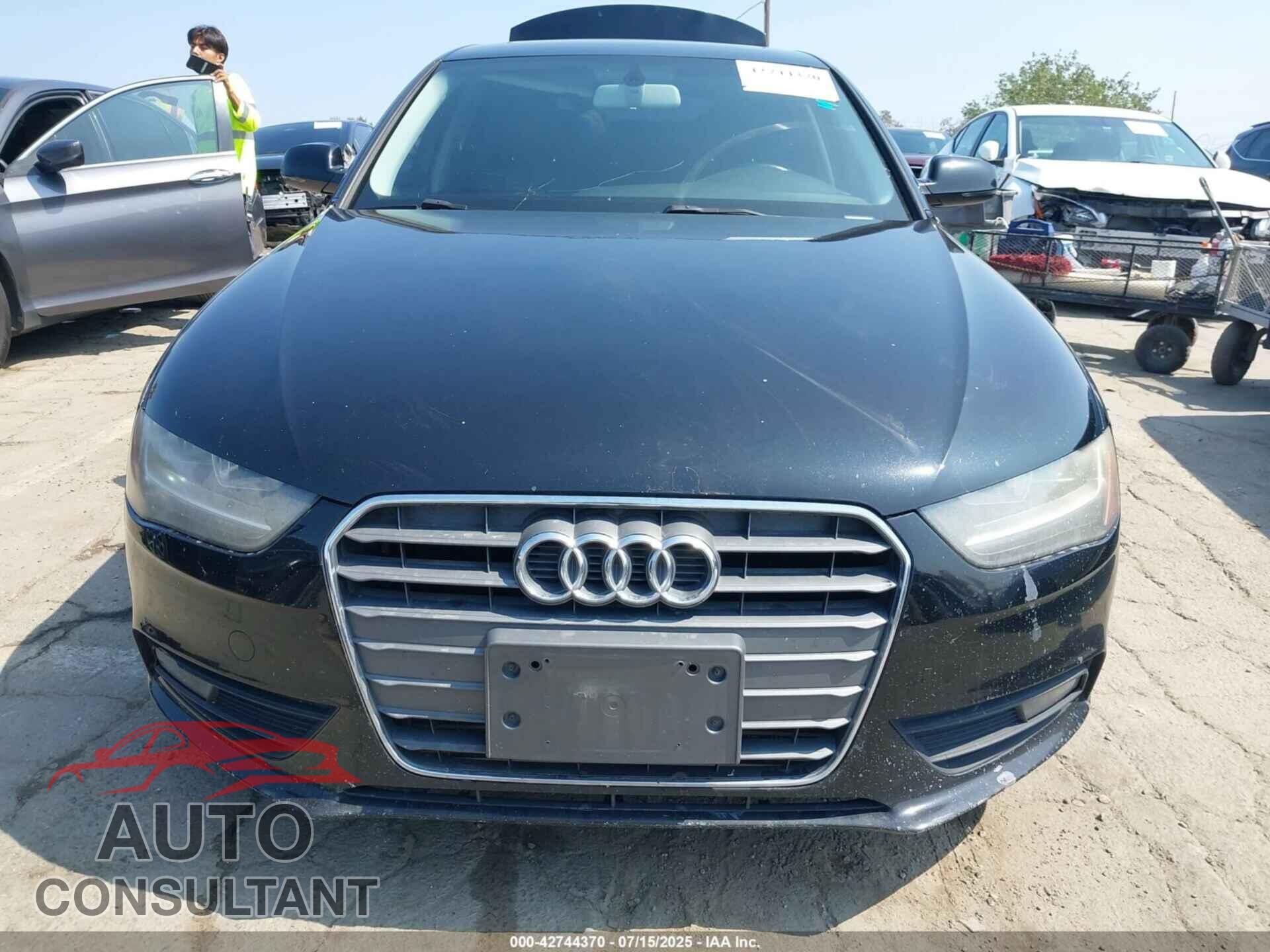AUDI A4 2013 - WAUAFAFL6DN044536