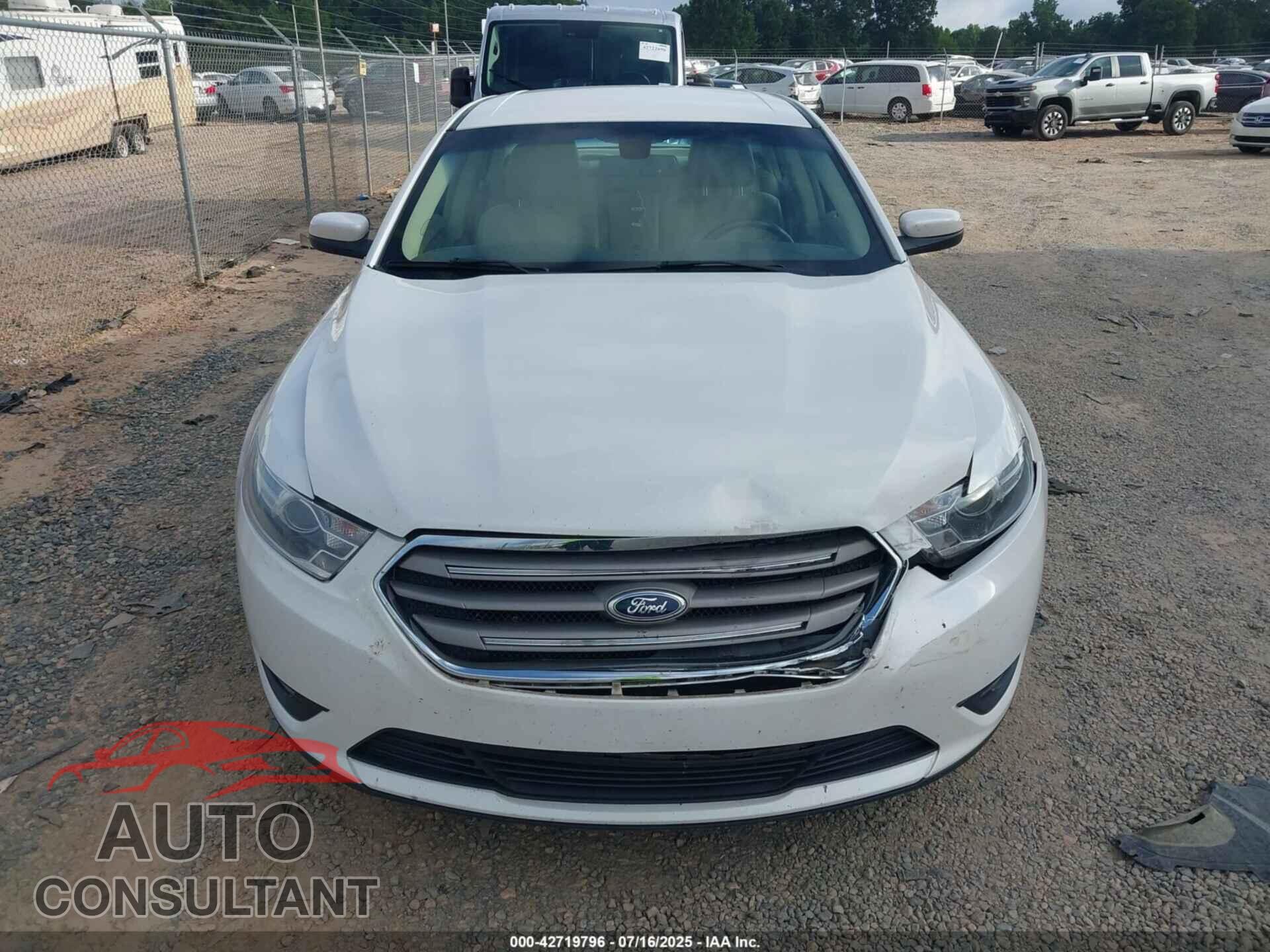 FORD TAURUS 2013 - 1FAHP2E84DG168378