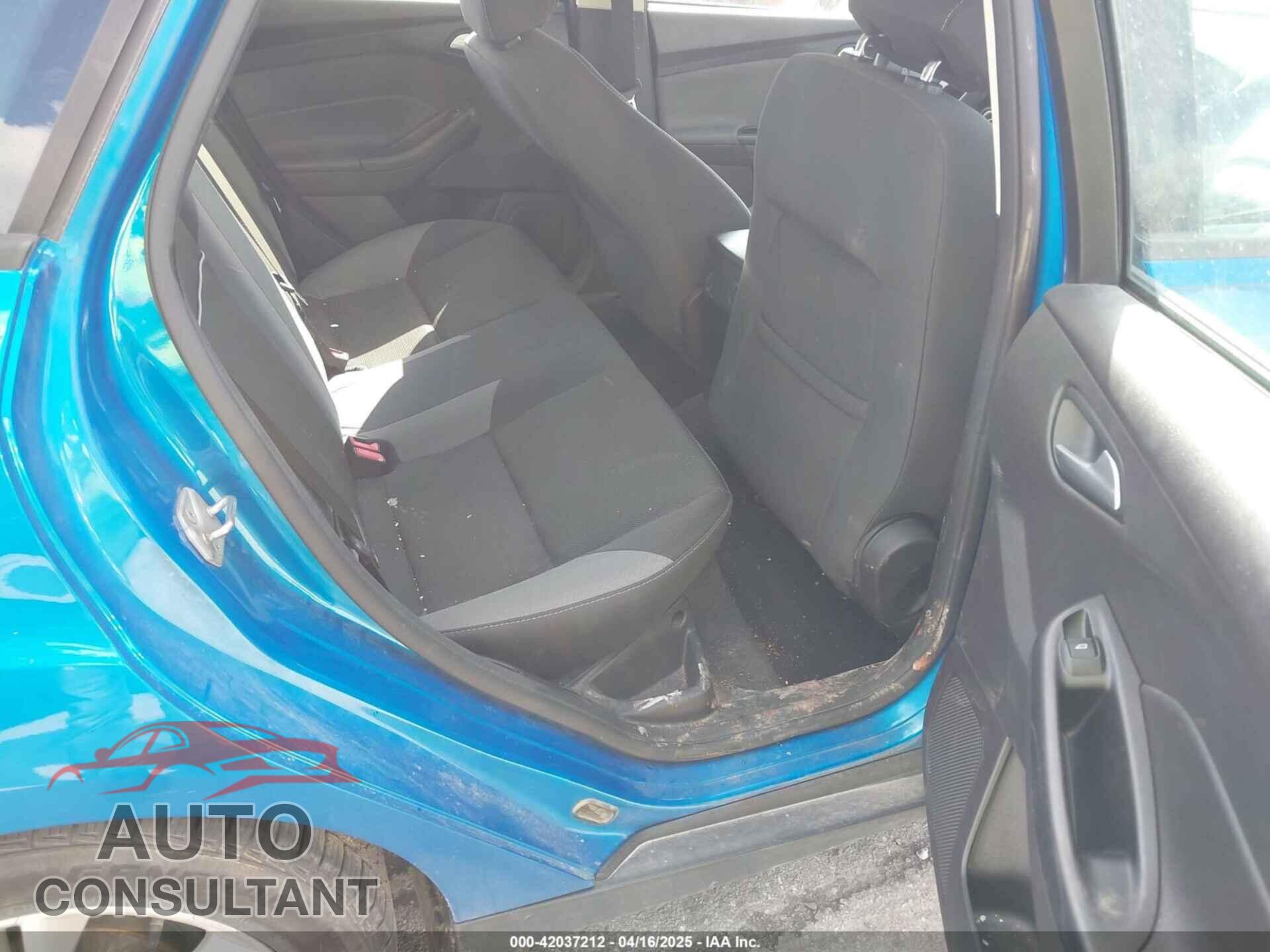 FORD FOCUS 2014 - 1FADP3F29EL160431