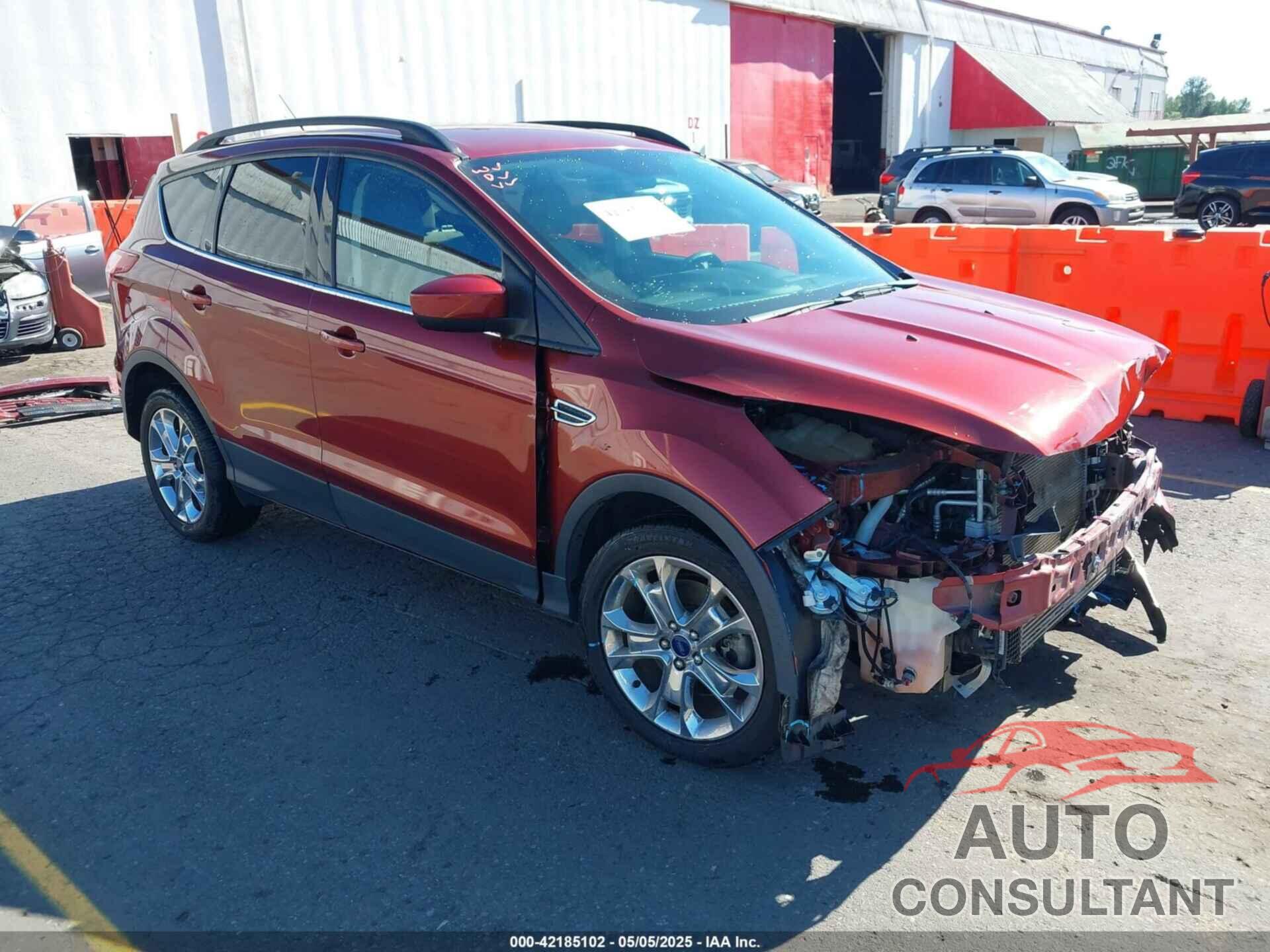 FORD ESCAPE 2015 - 1FMCU9G96FUC47871
