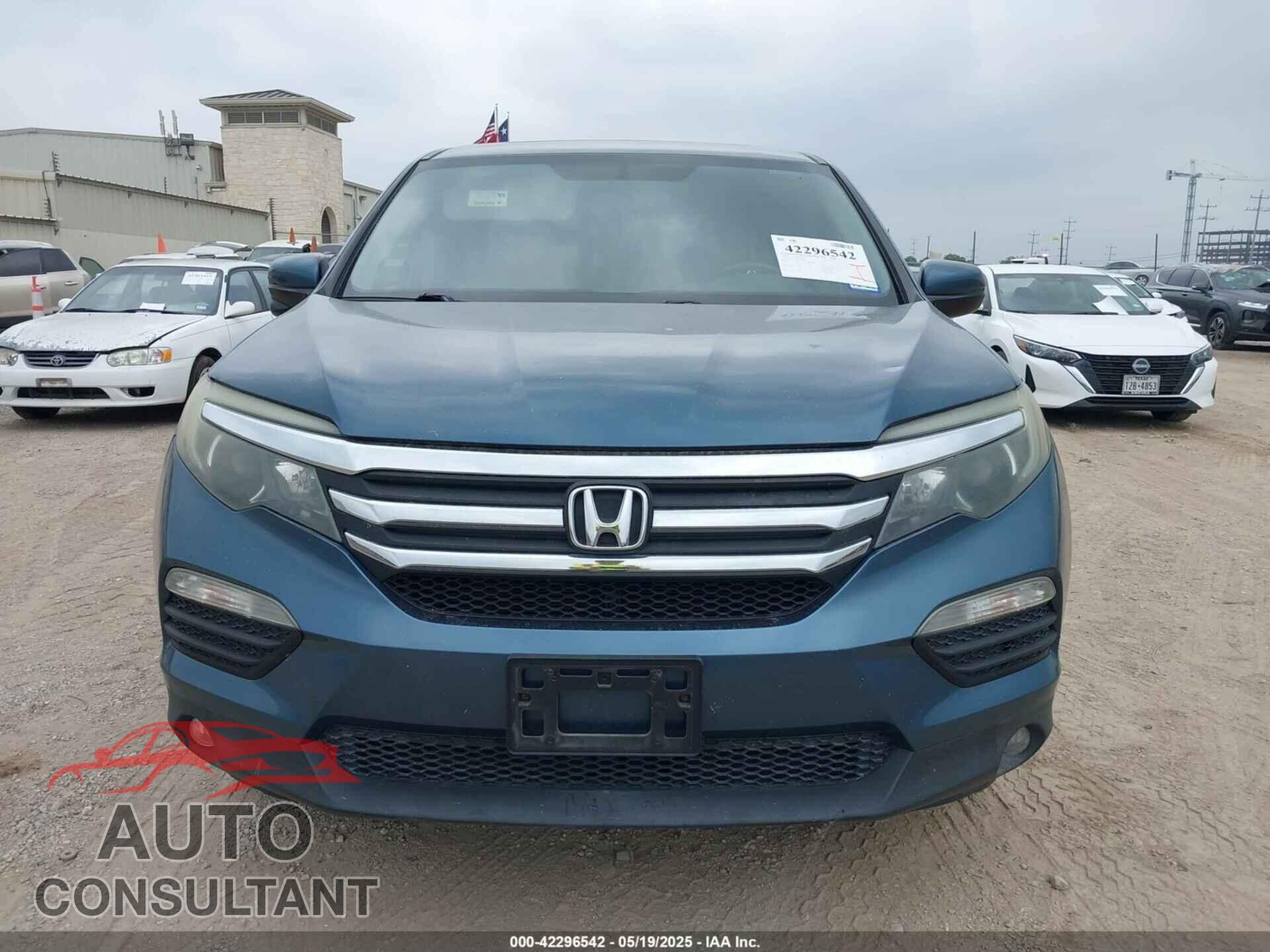 HONDA PILOT 2017 - 5FNYF5H88HB042003