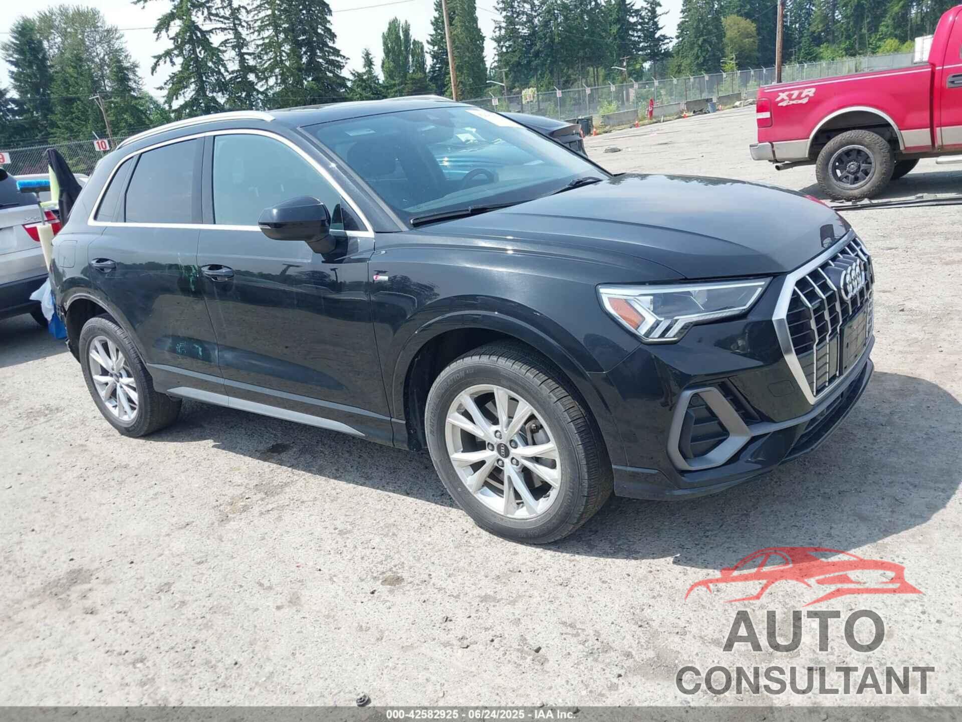 AUDI Q3 2023 - WA1DECF35P1093201