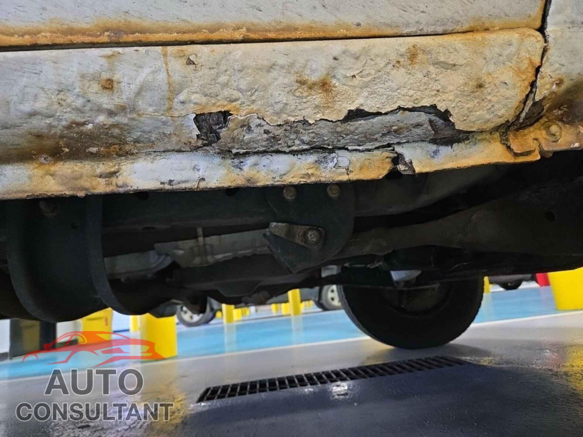 FORD ECONOLINE 2010 - 1FTNE1EW4ADA91052