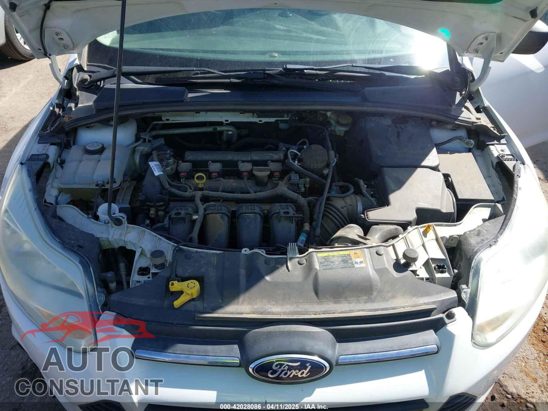 FORD FOCUS 2013 - 1FADP3E27DL200618
