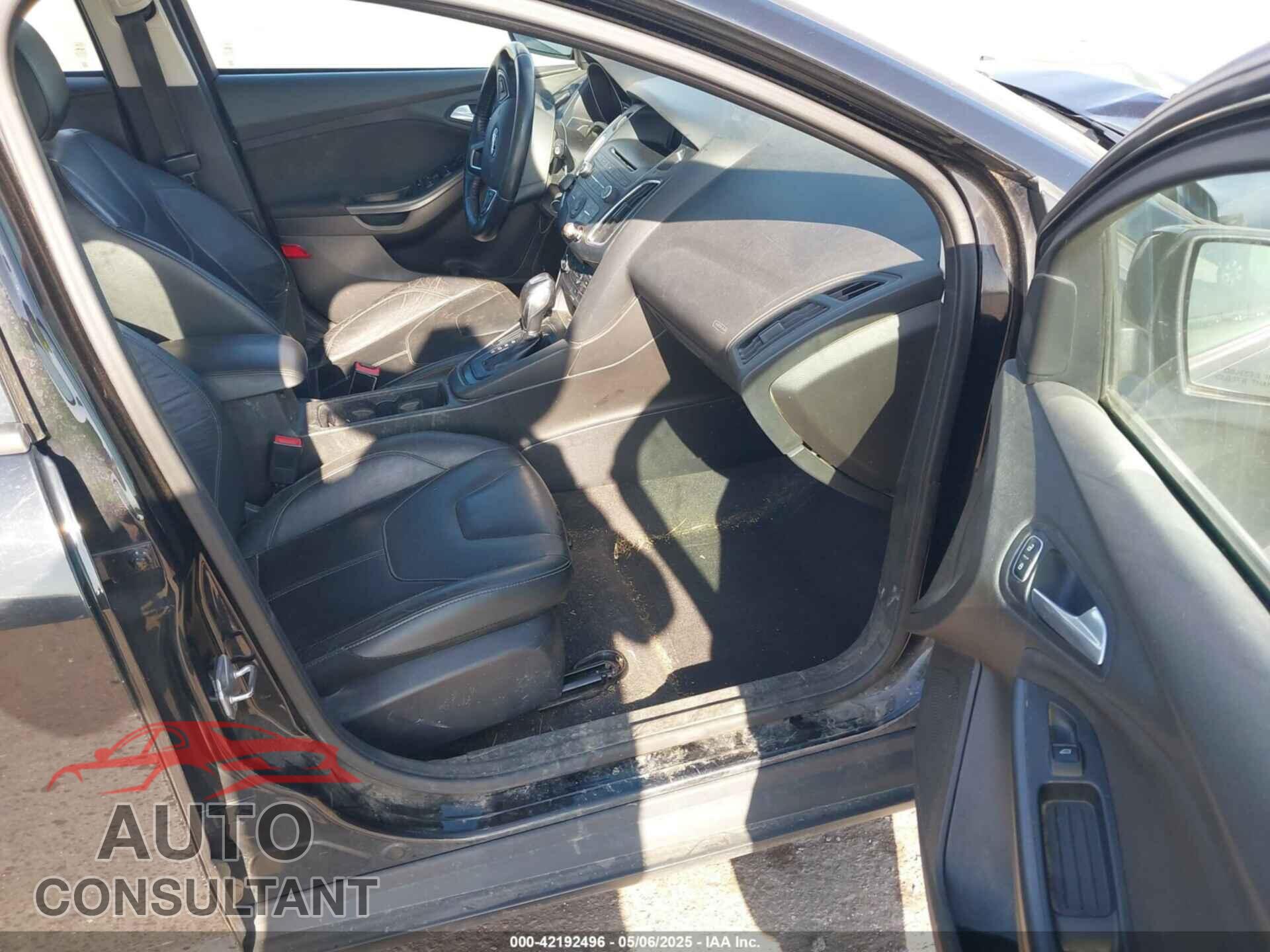 FORD FOCUS 2016 - 1FADP3K27GL321352