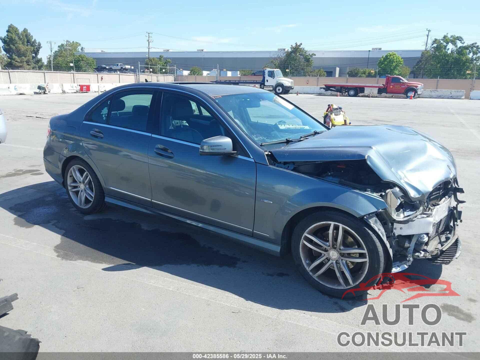 MERCEDES-BENZ C 250 2012 - WDDGF4HB2CA680837