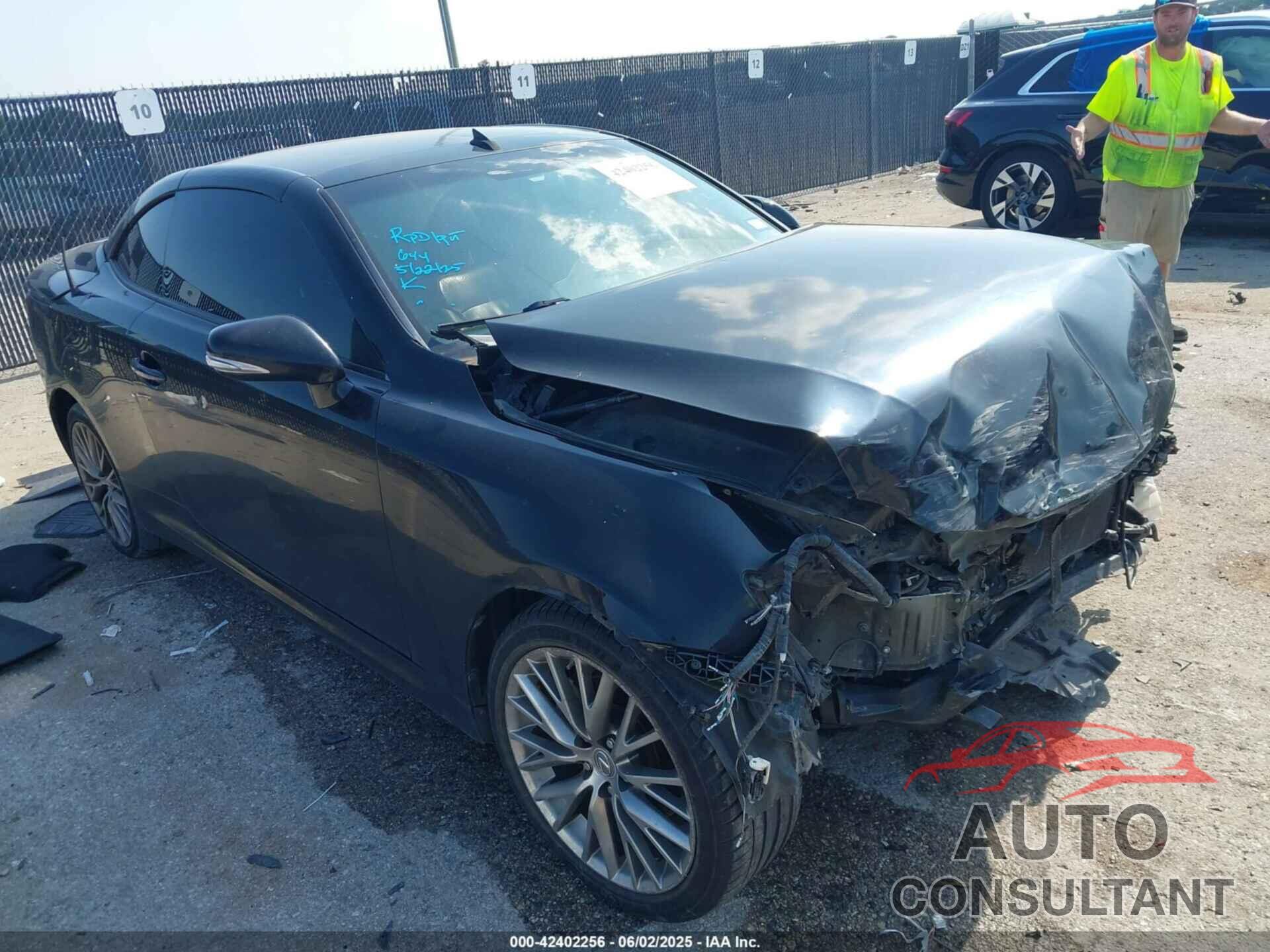 LEXUS IS 250C 2010 - JTHFF2C27A2508603