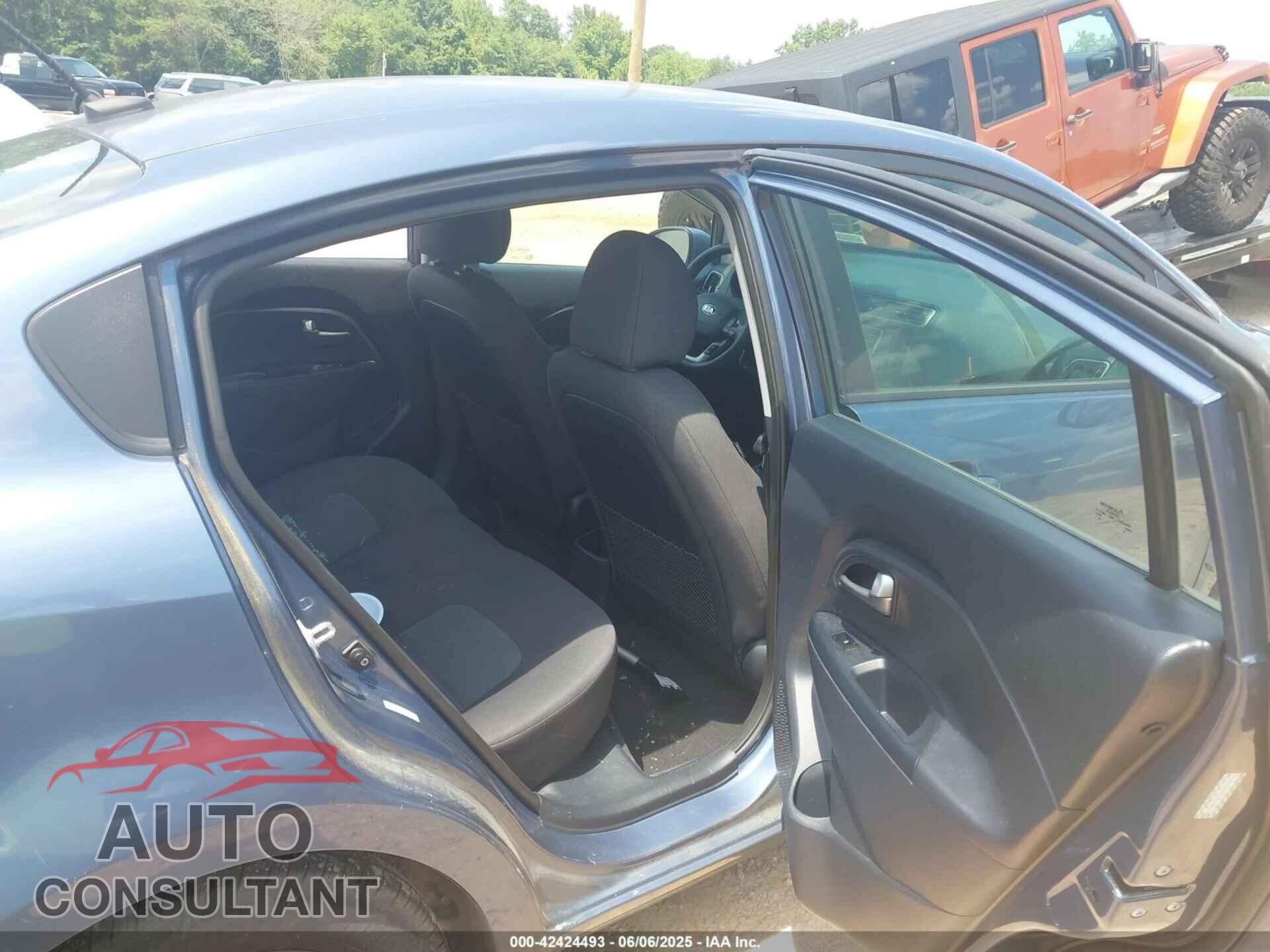 KIA RIO 2016 - KNADM4A39G6563512