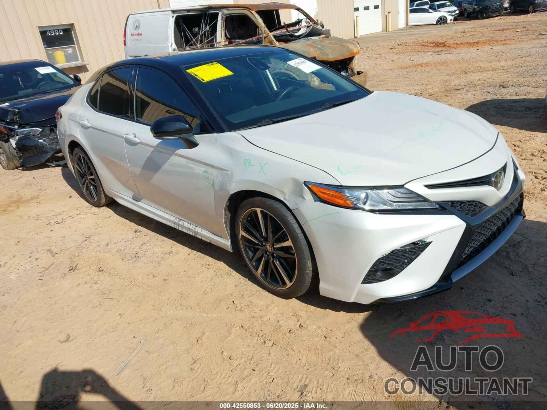 TOYOTA CAMRY 2020 - 4T1K61AK2LU377001