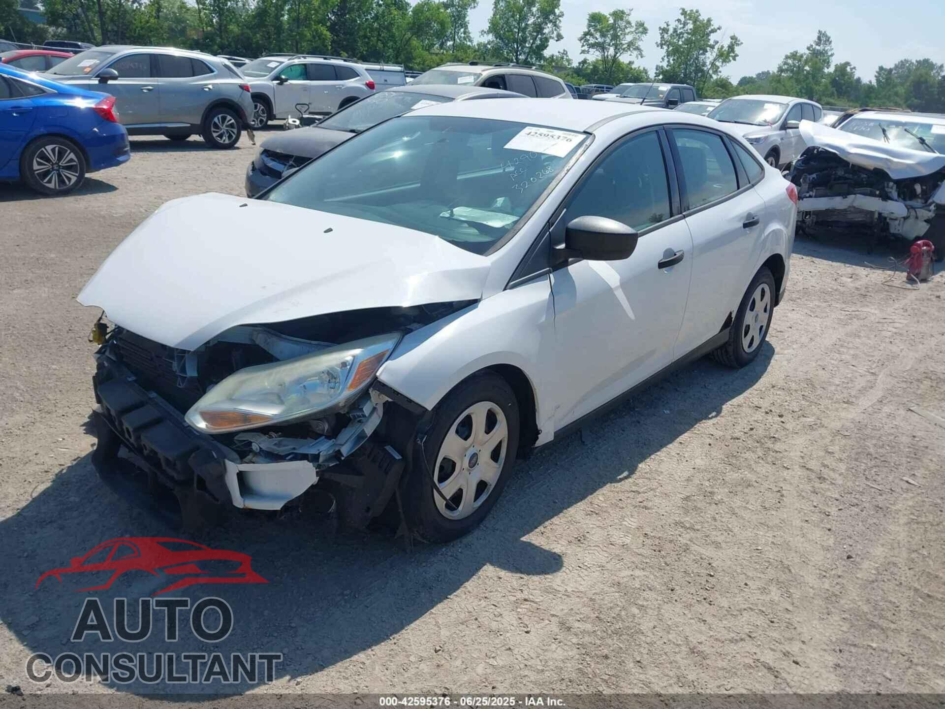 FORD FOCUS 2012 - 1FAHP3E23CL320268