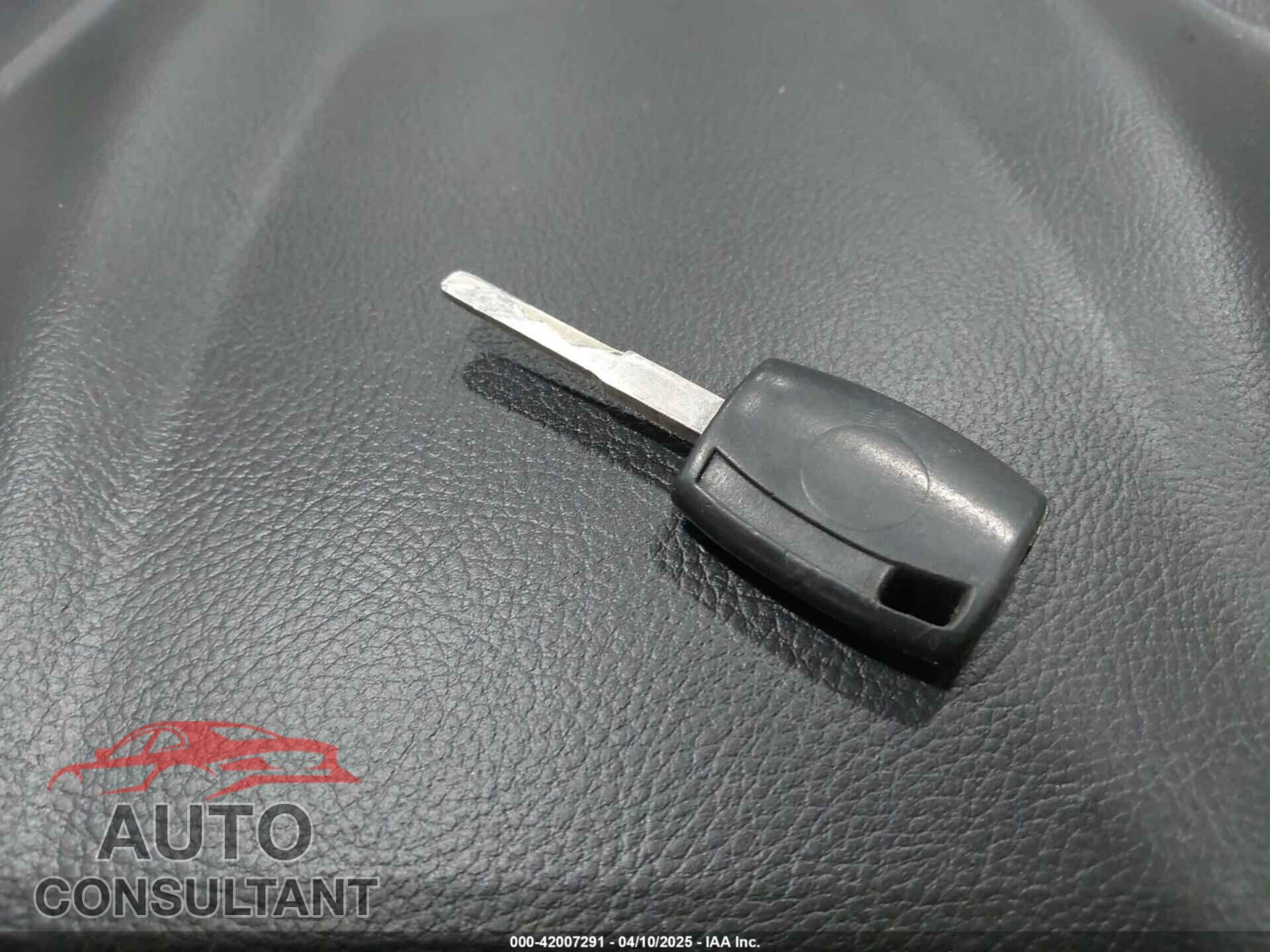 FORD FOCUS 2014 - 1FADP3F26EL446138