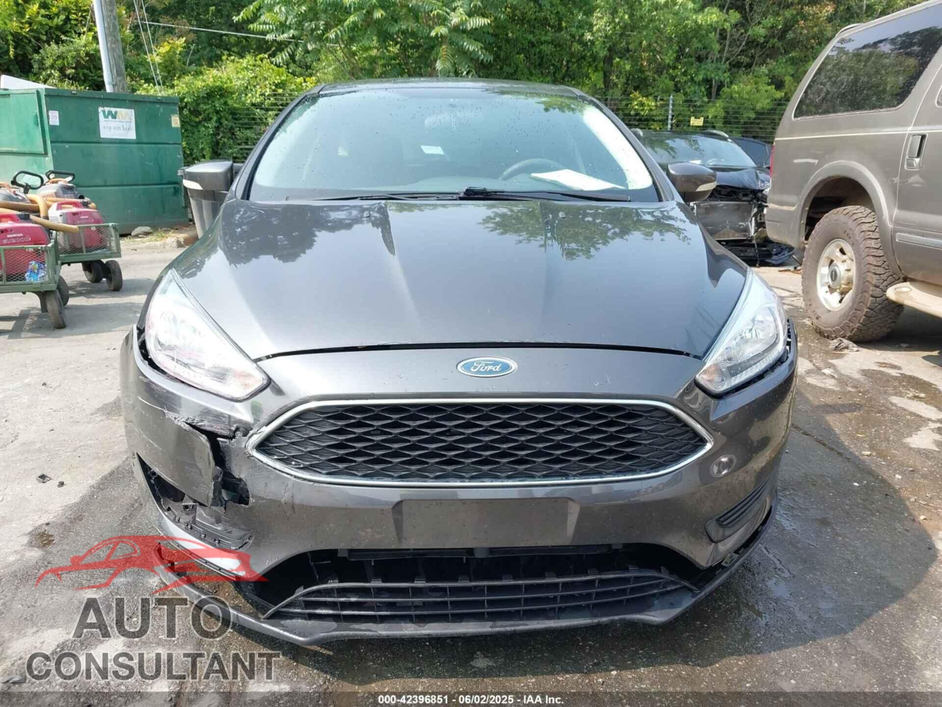 FORD FOCUS 2017 - 1FADP3K20HL302269