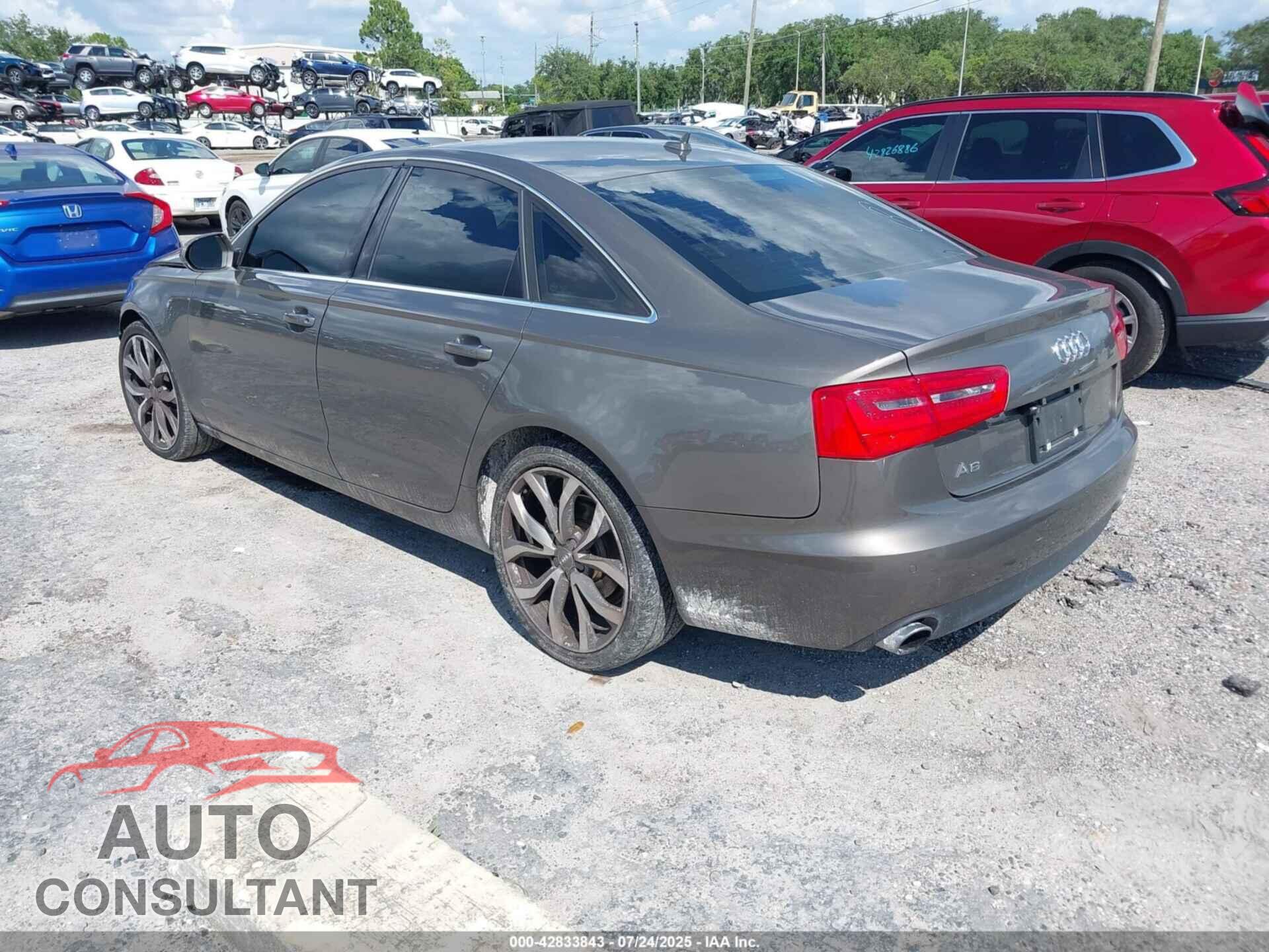 AUDI A6 2013 - WAUDFAFC5DN140459