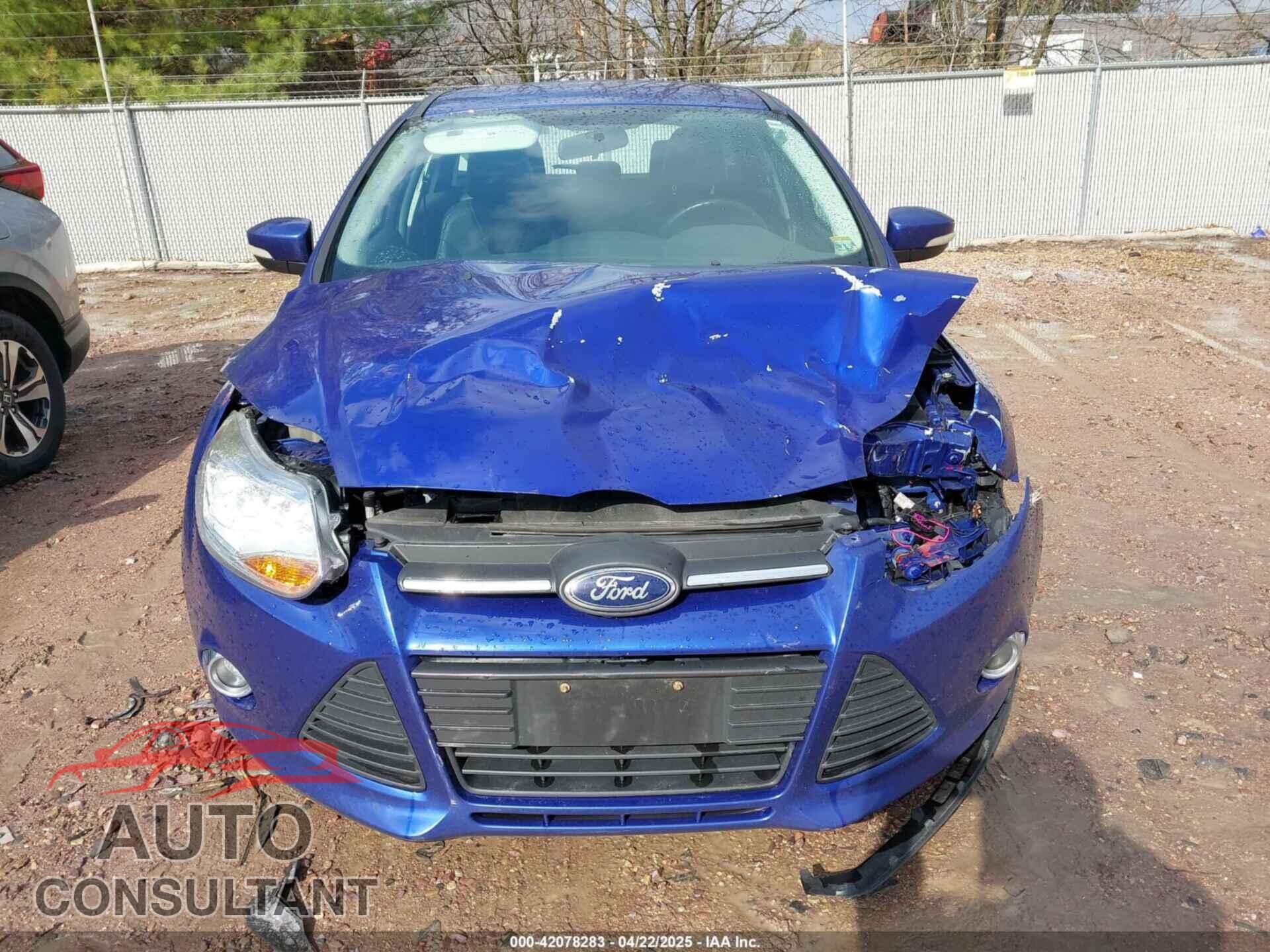 FORD FOCUS 2014 - 1FADP3K2XEL337834