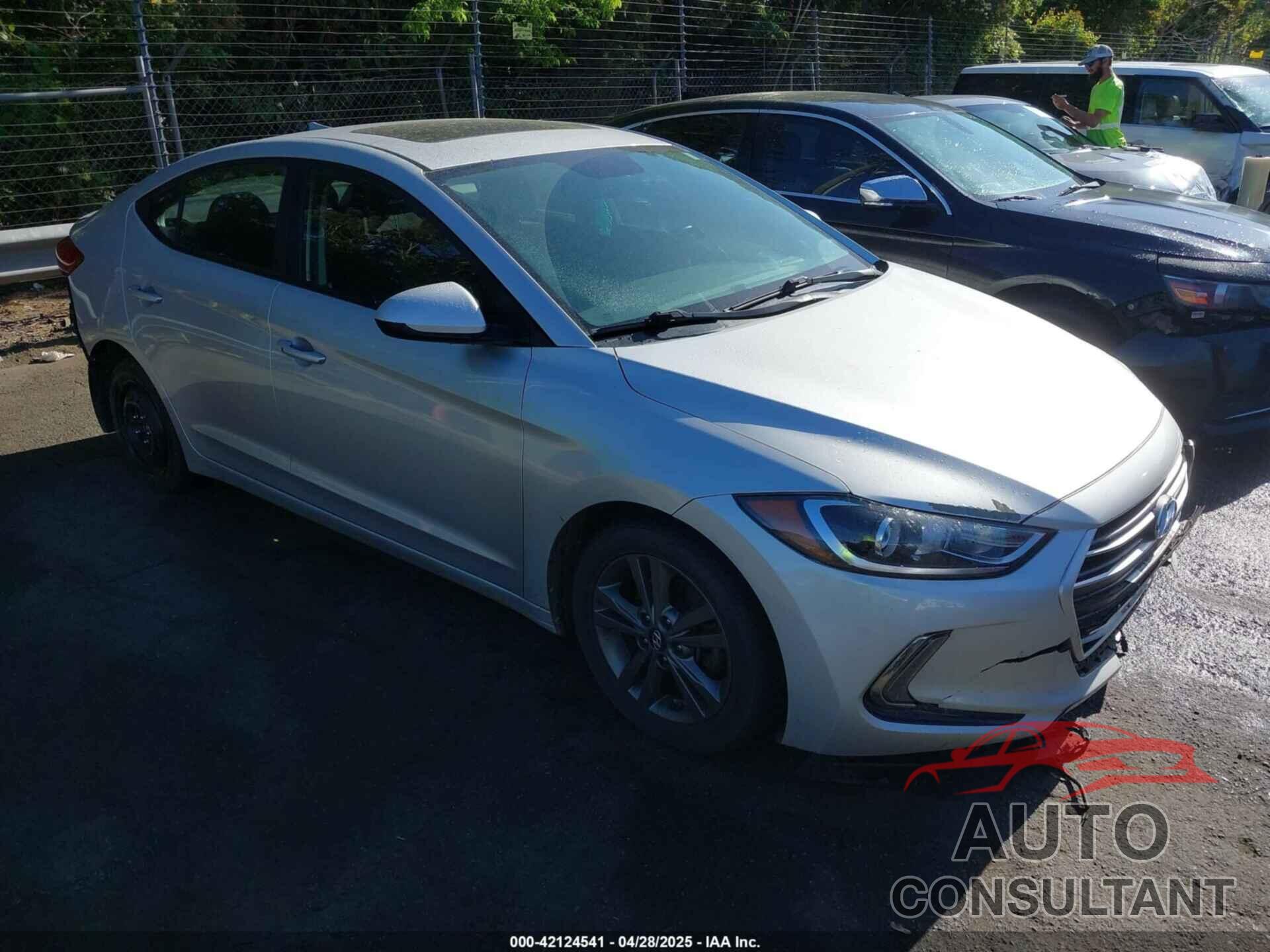 HYUNDAI ELANTRA 2017 - 5NPD84LFXHH209973