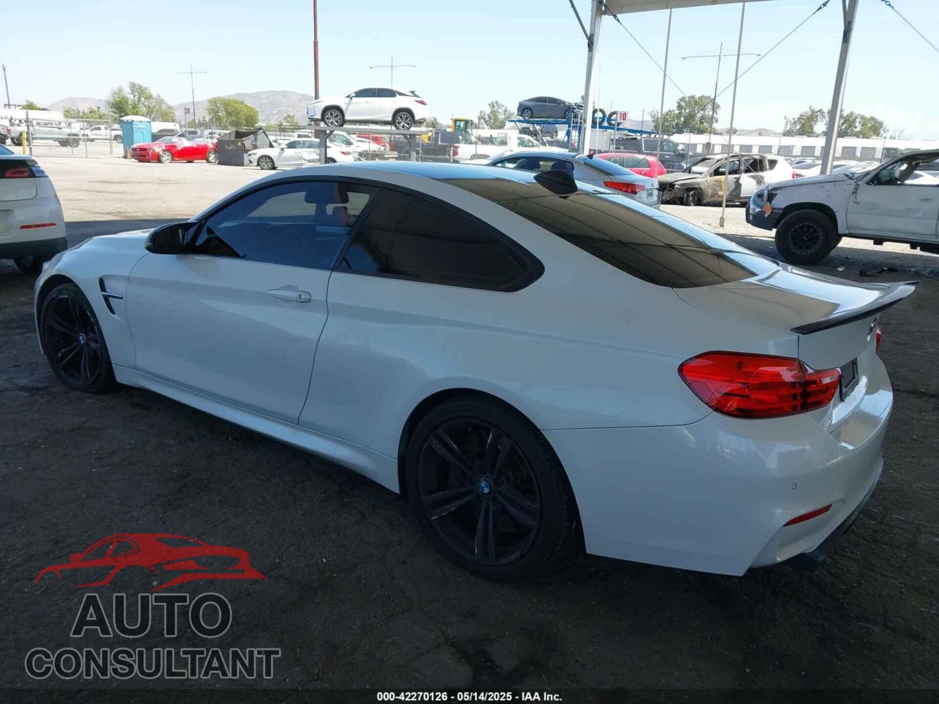 BMW M4 2015 - WBS3R9C59FK329879