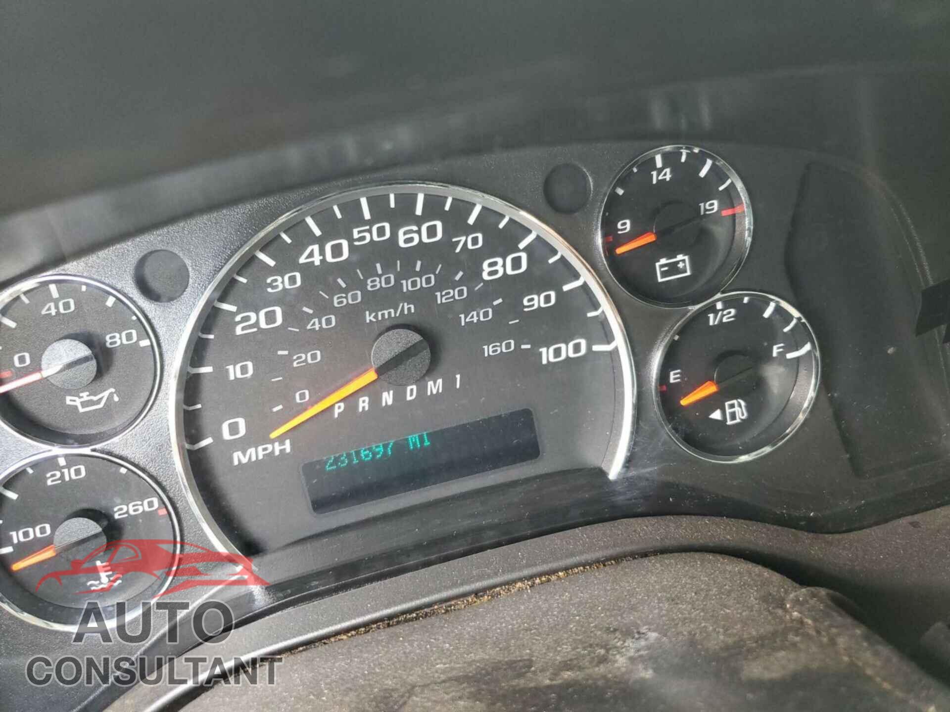 CHEVROLET EXPRESS G2500 2012 - 1GCWGFCA4C1170194