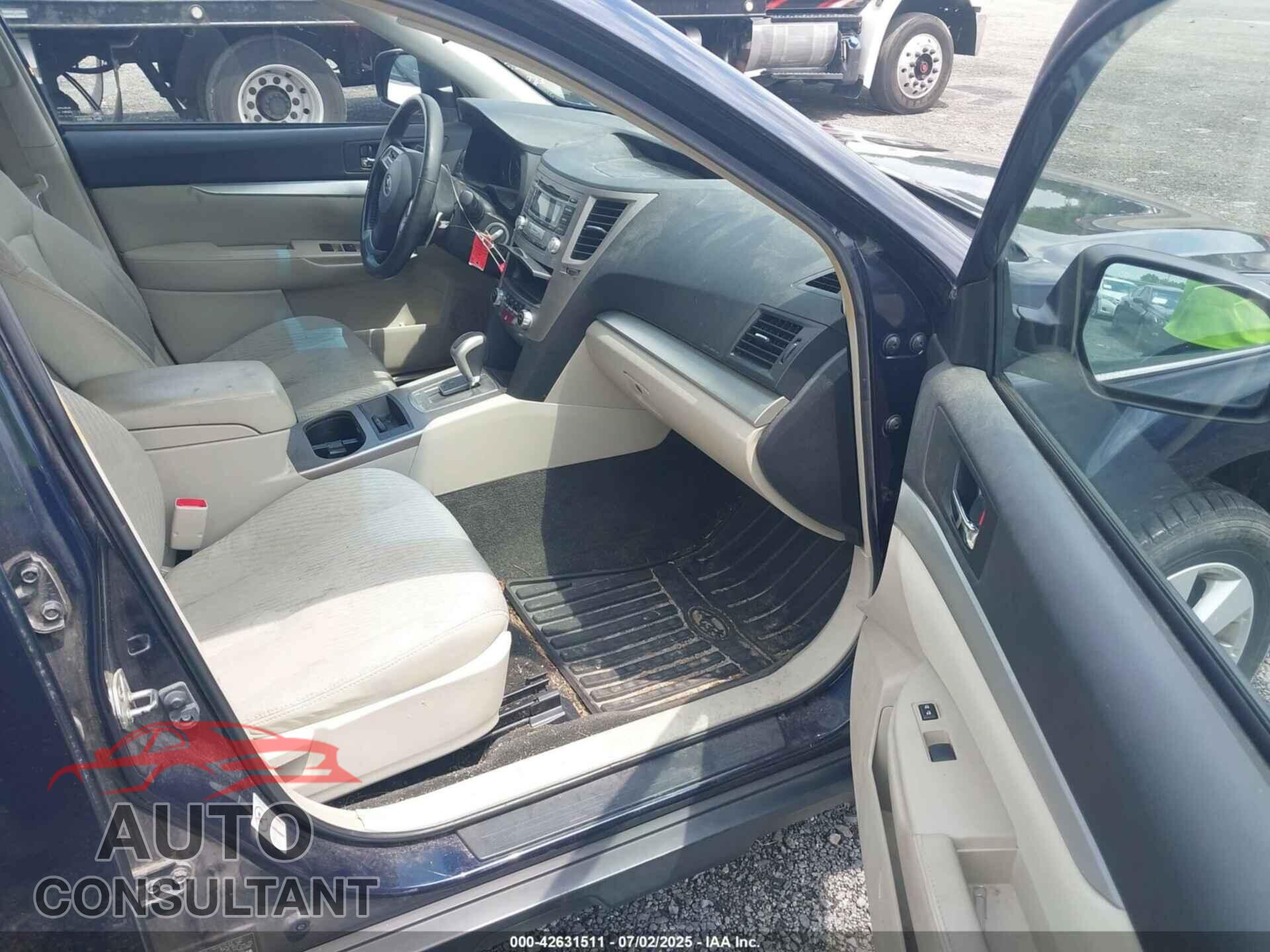 SUBARU OUTBACK 2012 - 4S4BRBBC0C3275724