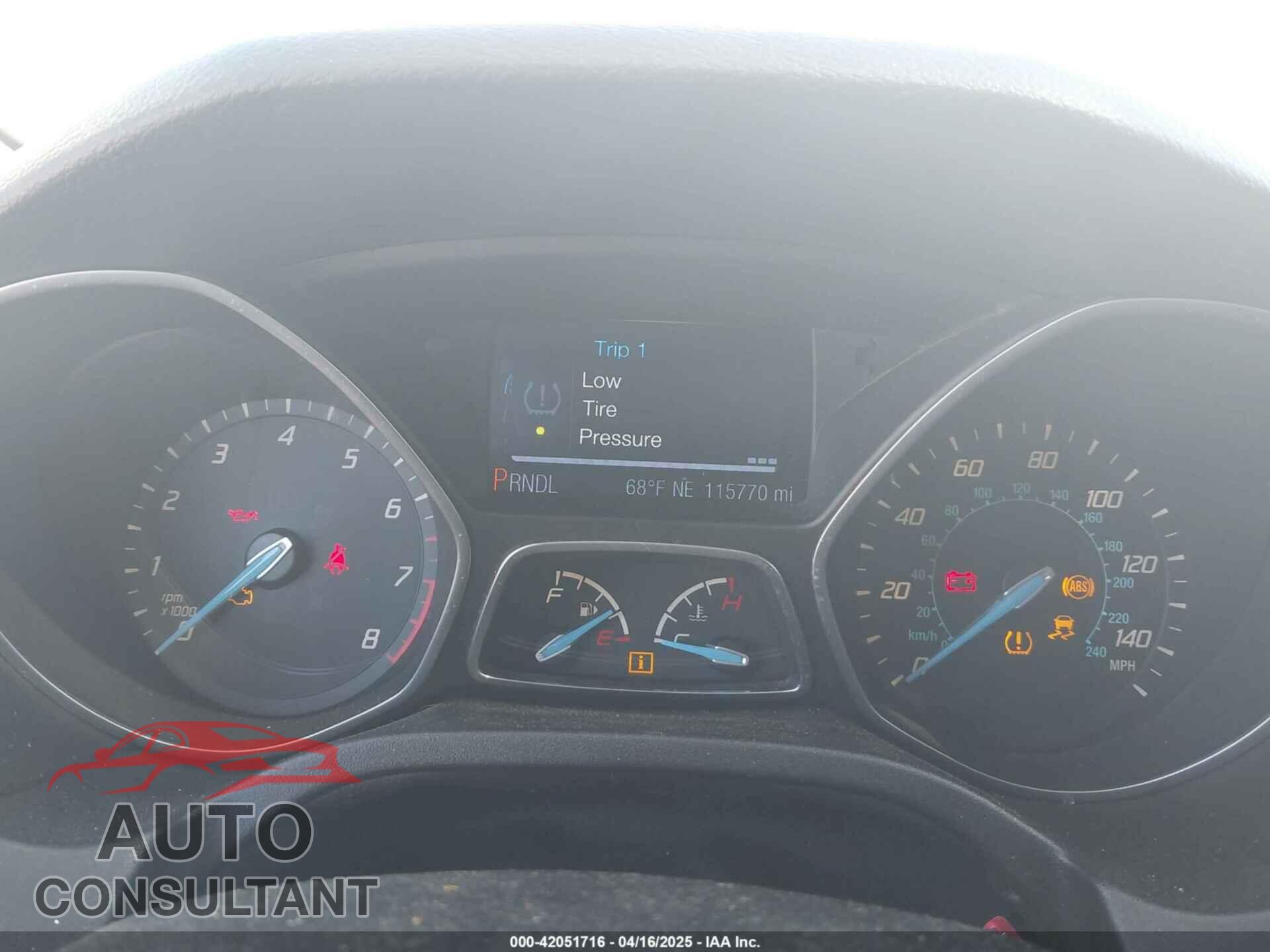 FORD FOCUS 2013 - 1FADP3K26DL325338