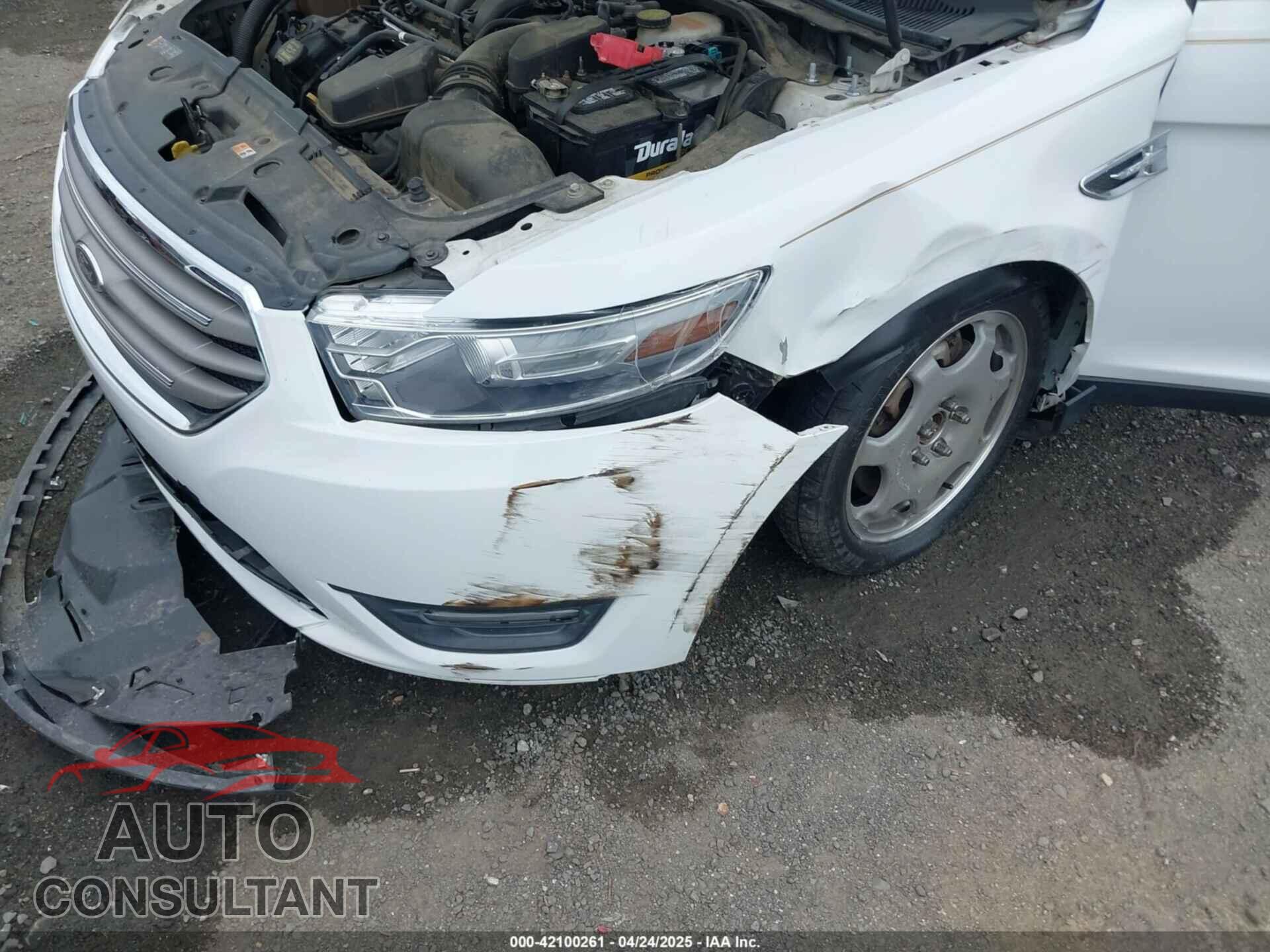 FORD TAURUS 2013 - 1FAHP2E85DG151816