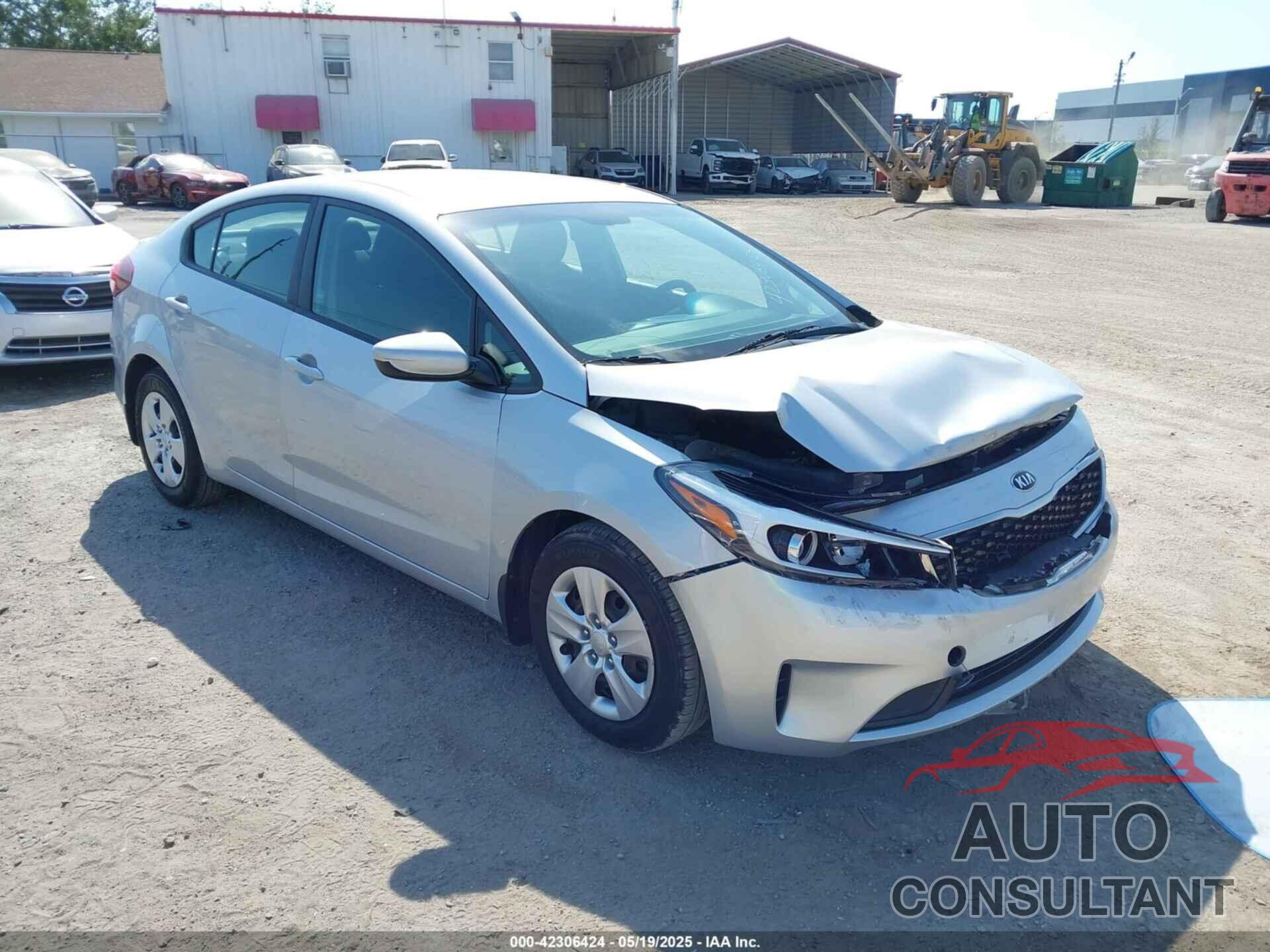 KIA FORTE 2018 - 3KPFK4A73JE239090