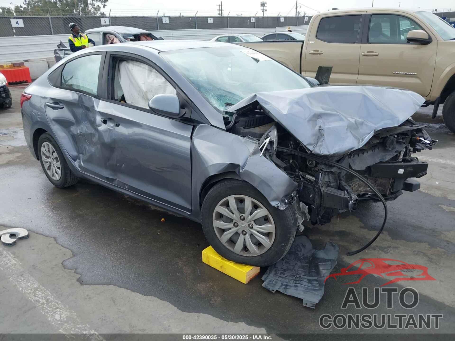 HYUNDAI ACCENT 2019 - 3KPC24A39KE067472