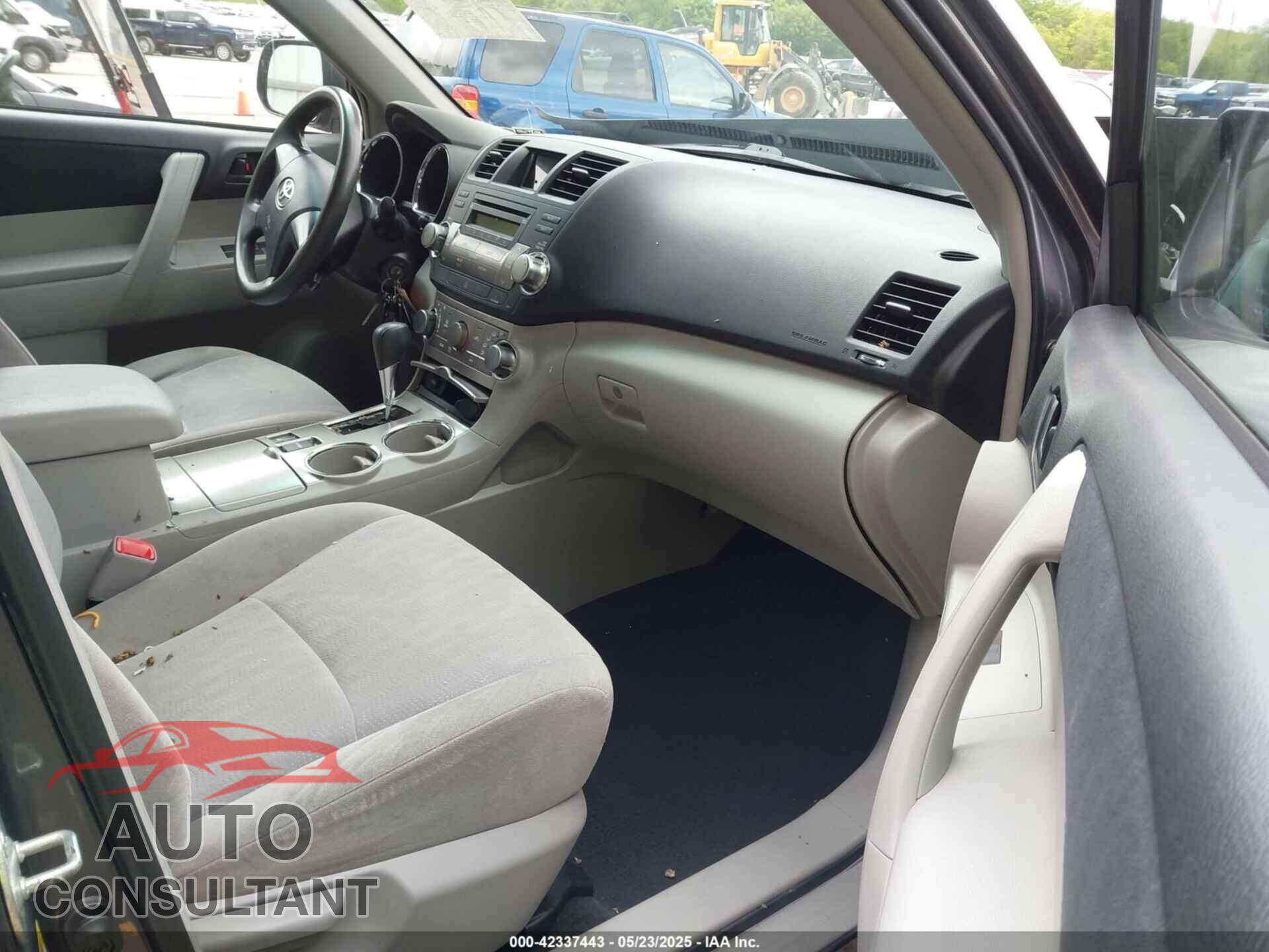 TOYOTA HIGHLANDER 2012 - 5TDBK3EH0CS122703