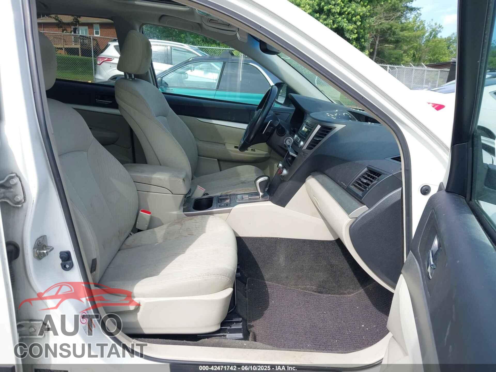 SUBARU OUTBACK 2012 - 4S4BRBGC3C3207782