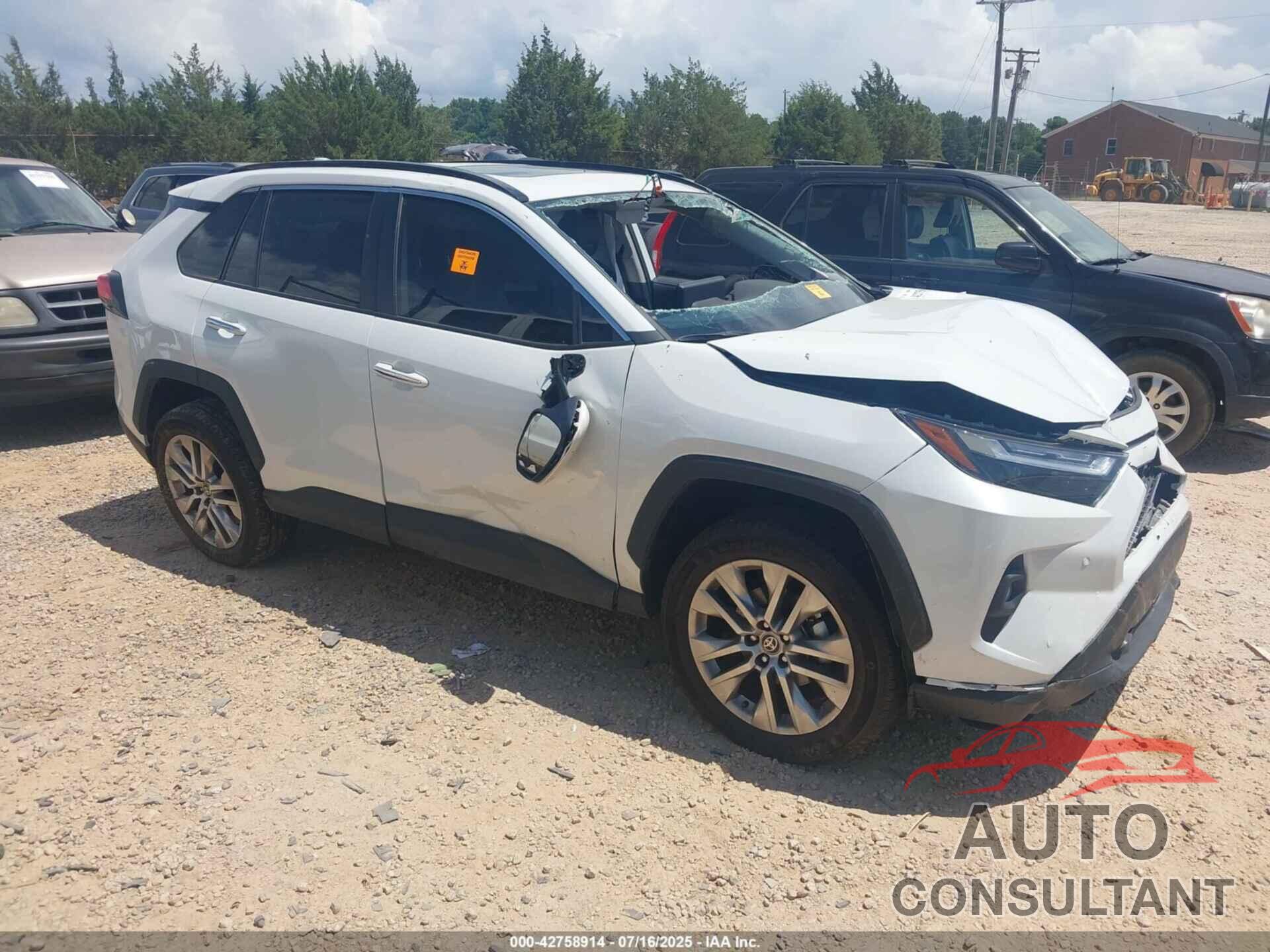 TOYOTA RAV4 2024 - 2T3N1RFV1RW466085